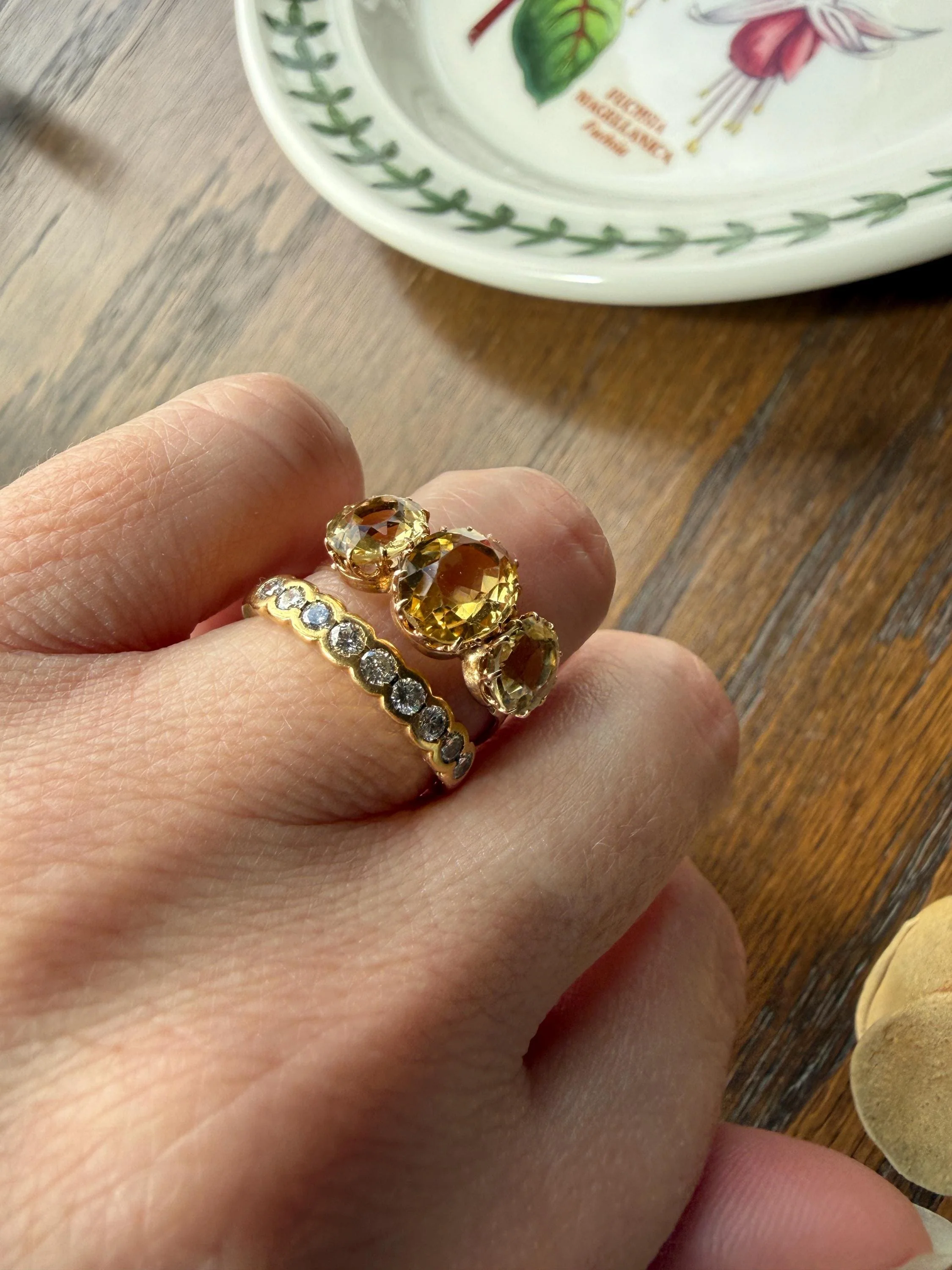 ANTIQUE Victorian Sunny Yellow 3.4 Carats Old Cut Natural Citrine Three Stone Band French Ring 18k Gold Oval Classic Crown Prong Setting - Image 12