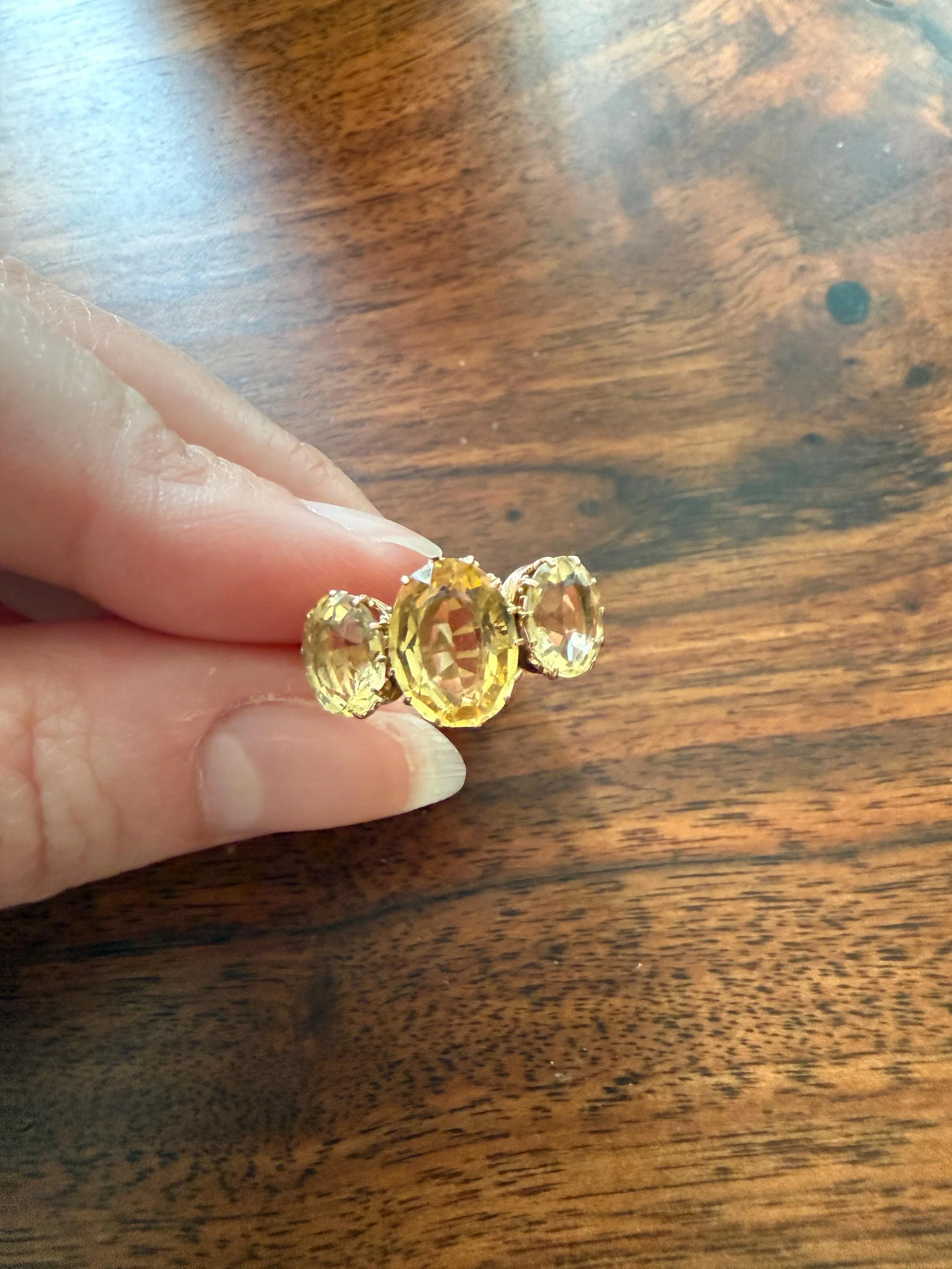 ANTIQUE Victorian Sunny Yellow 3.4 Carats Old Cut Natural Citrine Three Stone Band French Ring 18k Gold Oval Classic Crown Prong Setting - Image 15