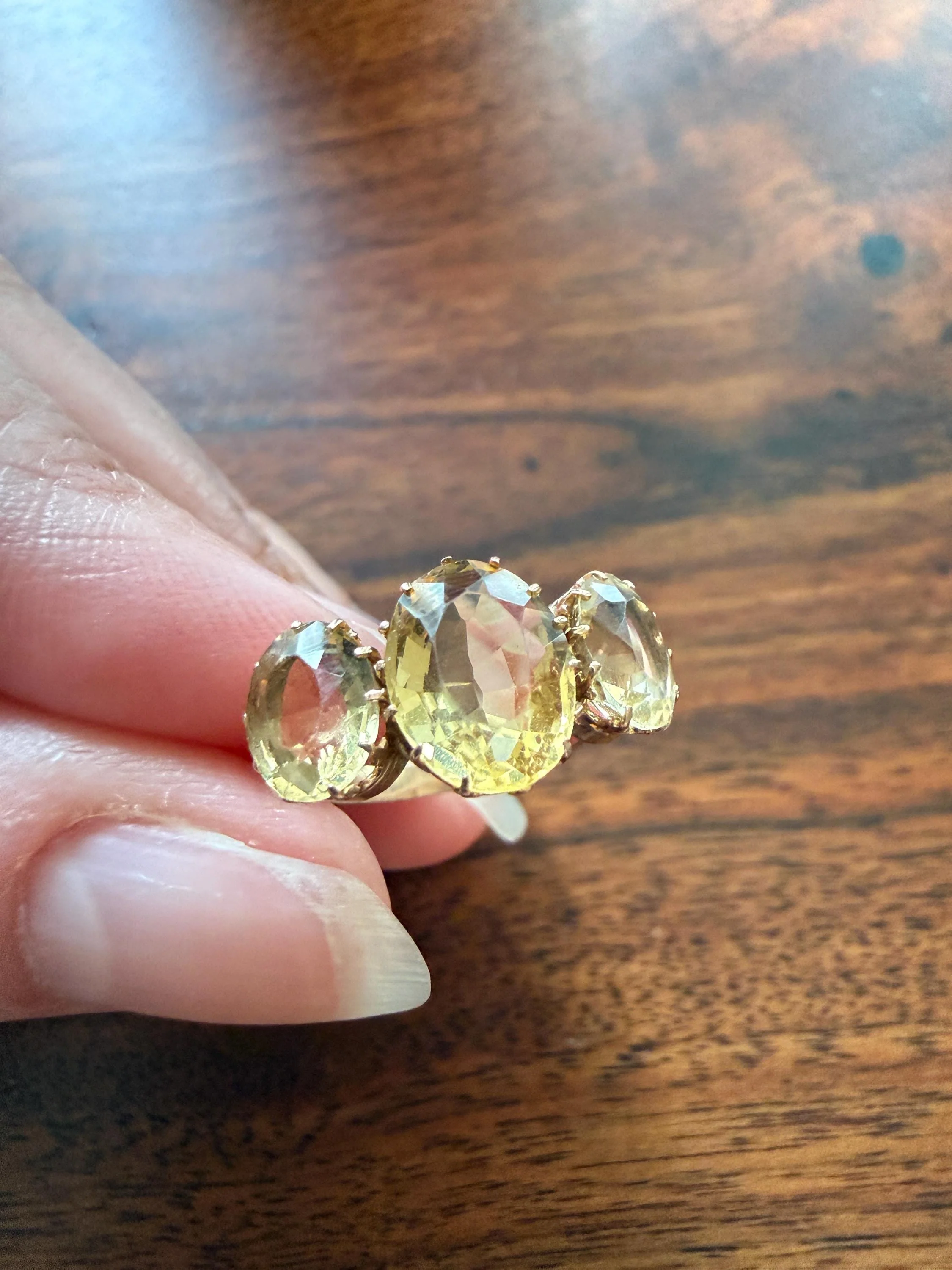 ANTIQUE Victorian Sunny Yellow 3.4 Carats Old Cut Natural Citrine Three Stone Band French Ring 18k Gold Oval Classic Crown Prong Setting - Image 16