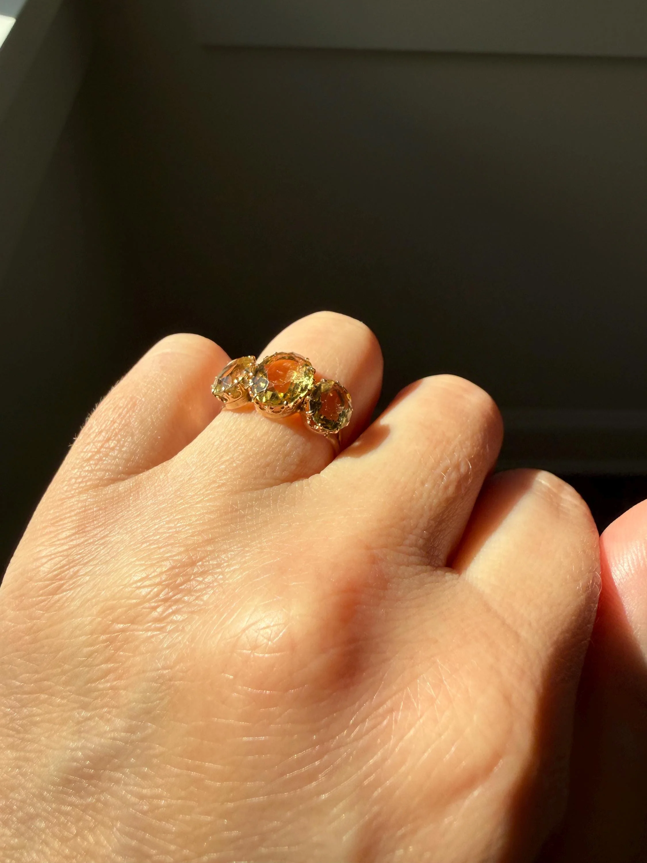 ANTIQUE Victorian Sunny Yellow 3.4 Carats Old Cut Natural Citrine Three Stone Band French Ring 18k Gold Oval Classic Crown Prong Setting - Image 2