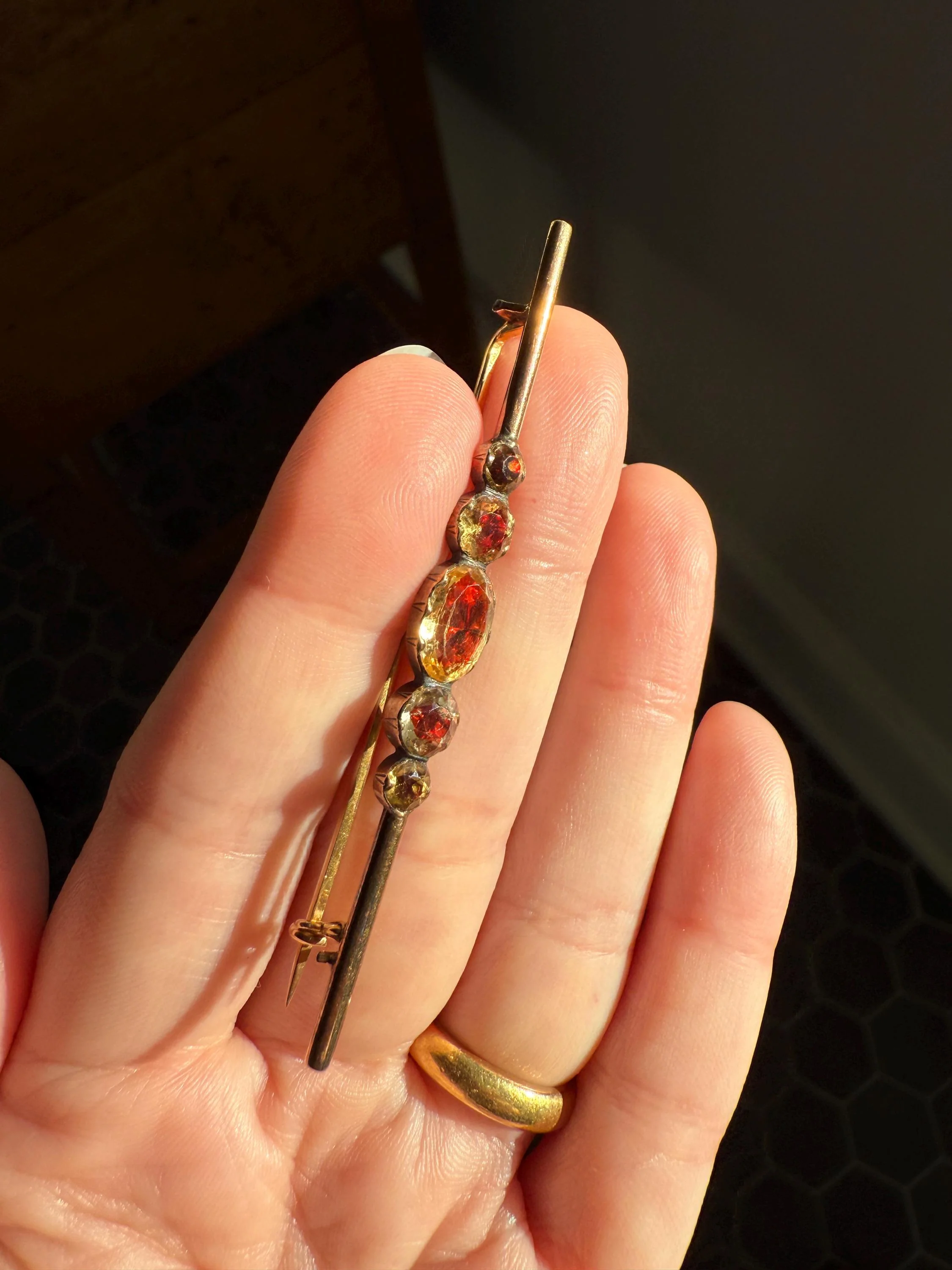 Antique Vinegar and Oil Foiled Citrine Five Stone Bar Line Brooch for Pendant Conversion Extender French Victorian 18k Gold Oval Geometric - Image 6