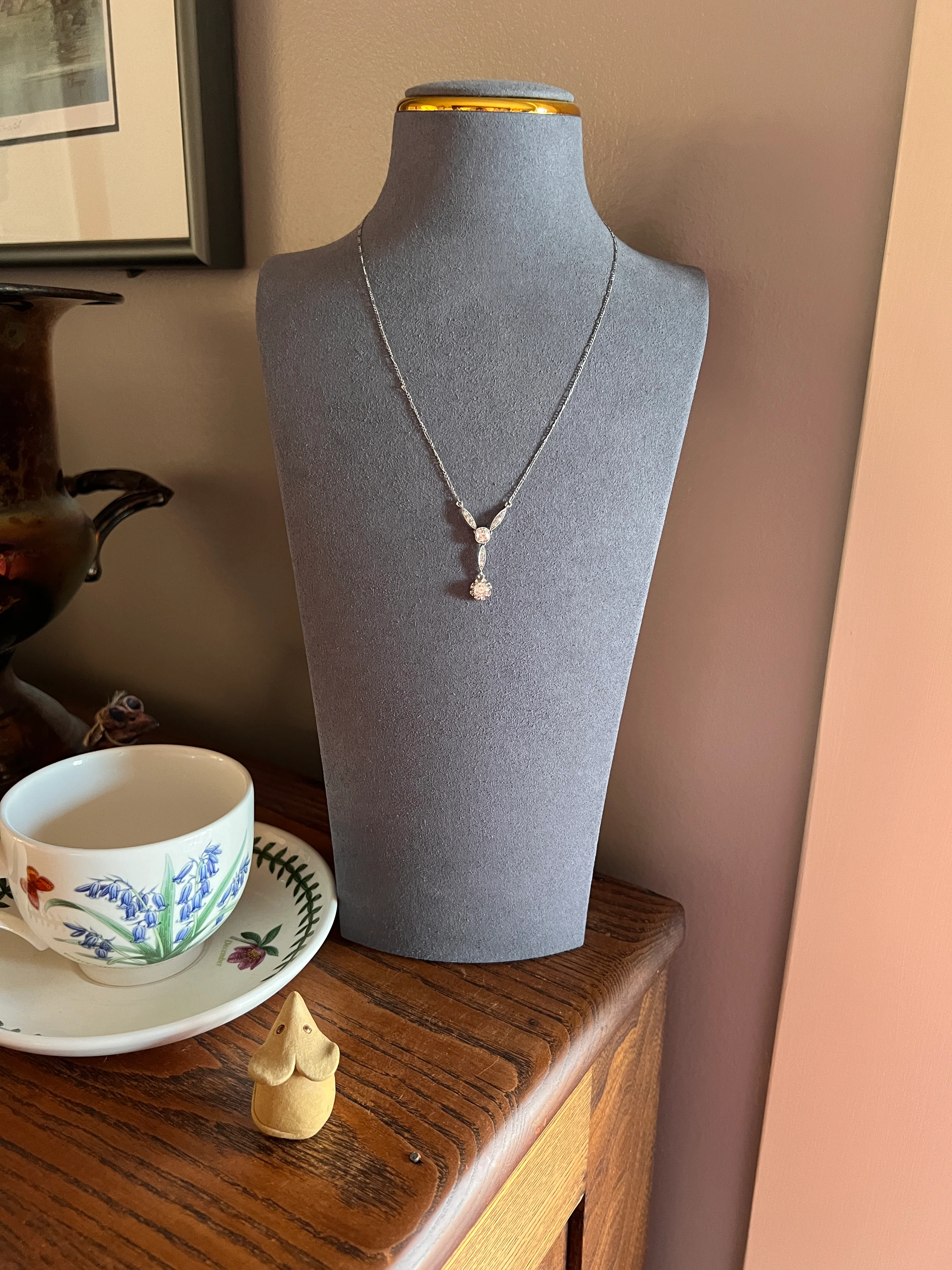 Art Deco 1.2 Carat Old Mine Cut DIAMOND French Antique 18k White Gold & Platinum Y Pendant on Chain Necklace - Image 12