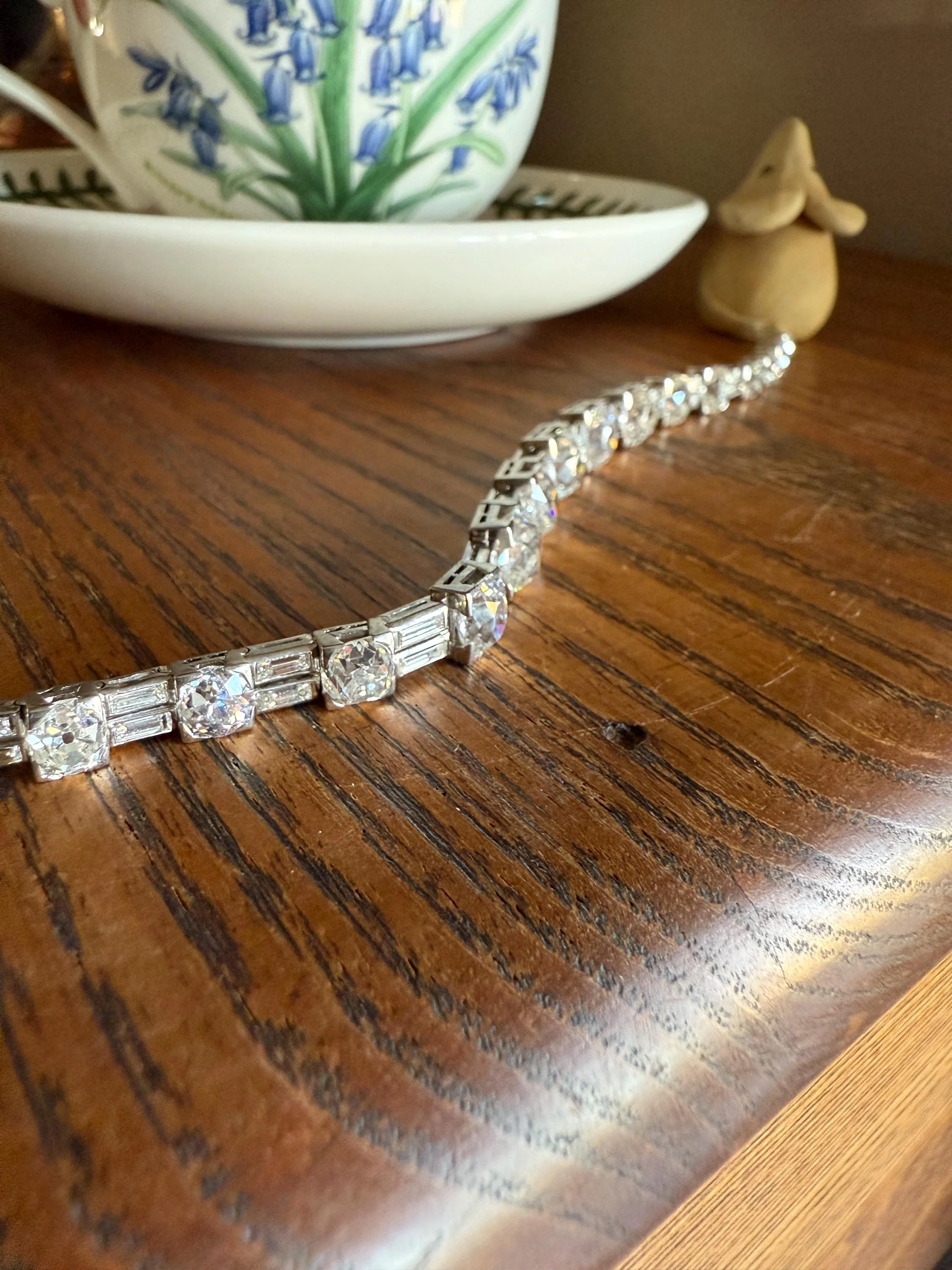 Art Deco 22 CARATS Old Mine Cut DIAMOND Baguette Spacers Tennis Line Bracelet Boxed French Antique 18k White Gold Wriststack OMC Eye Clean - Image 10