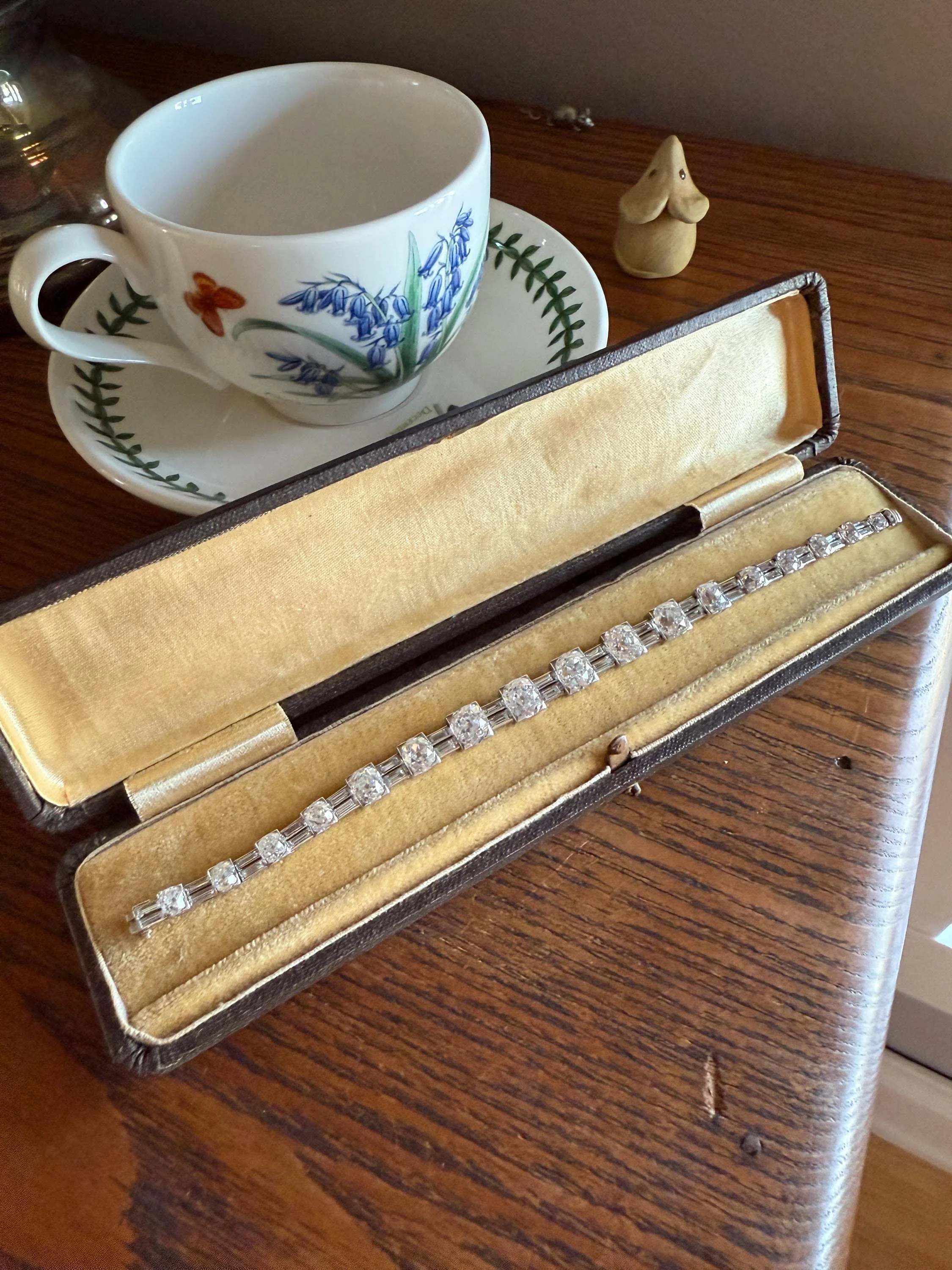 Art Deco 22 CARATS Old Mine Cut DIAMOND Baguette Spacers Tennis Line Bracelet Boxed French Antique 18k White Gold Wriststack OMC Eye Clean - Image 15