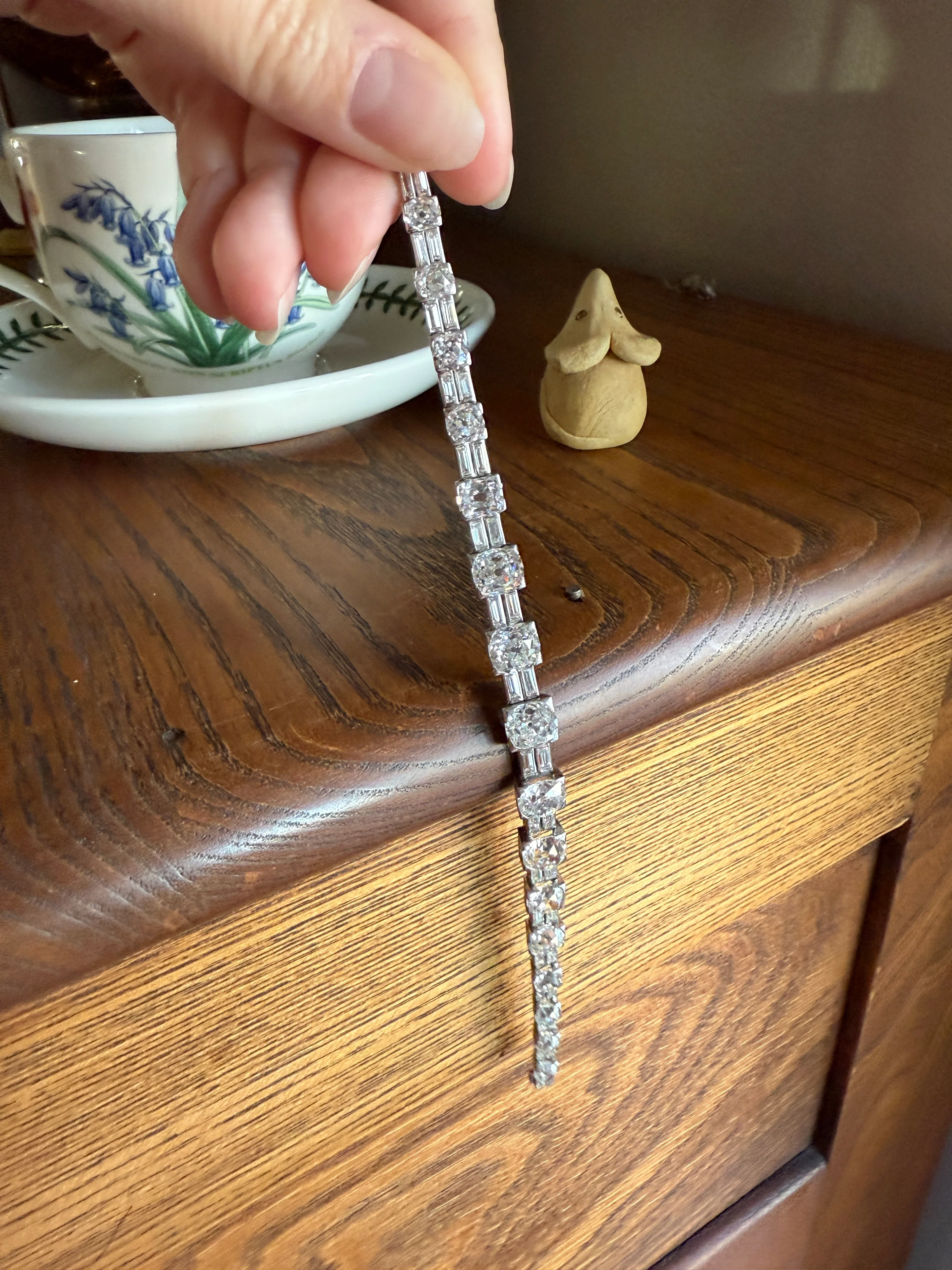 Art Deco 22 CARATS Old Mine Cut DIAMOND Baguette Spacers Tennis Line Bracelet Boxed French Antique 18k White Gold Wriststack OMC Eye Clean - Image 25