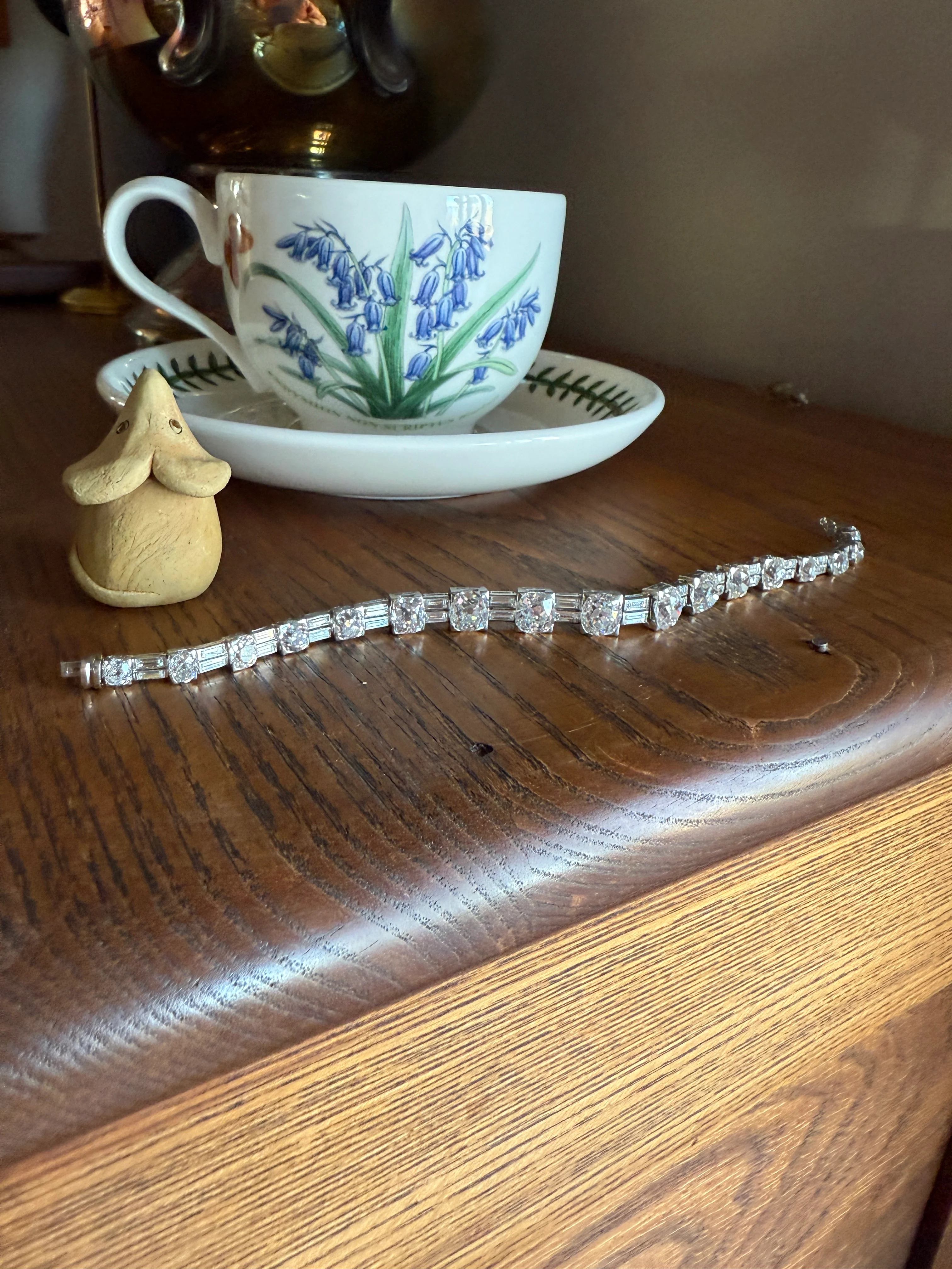 Art Deco 22 CARATS Old Mine Cut DIAMOND Baguette Spacers Tennis Line Bracelet Boxed French Antique 18k White Gold Wriststack OMC Eye Clean - Image 27