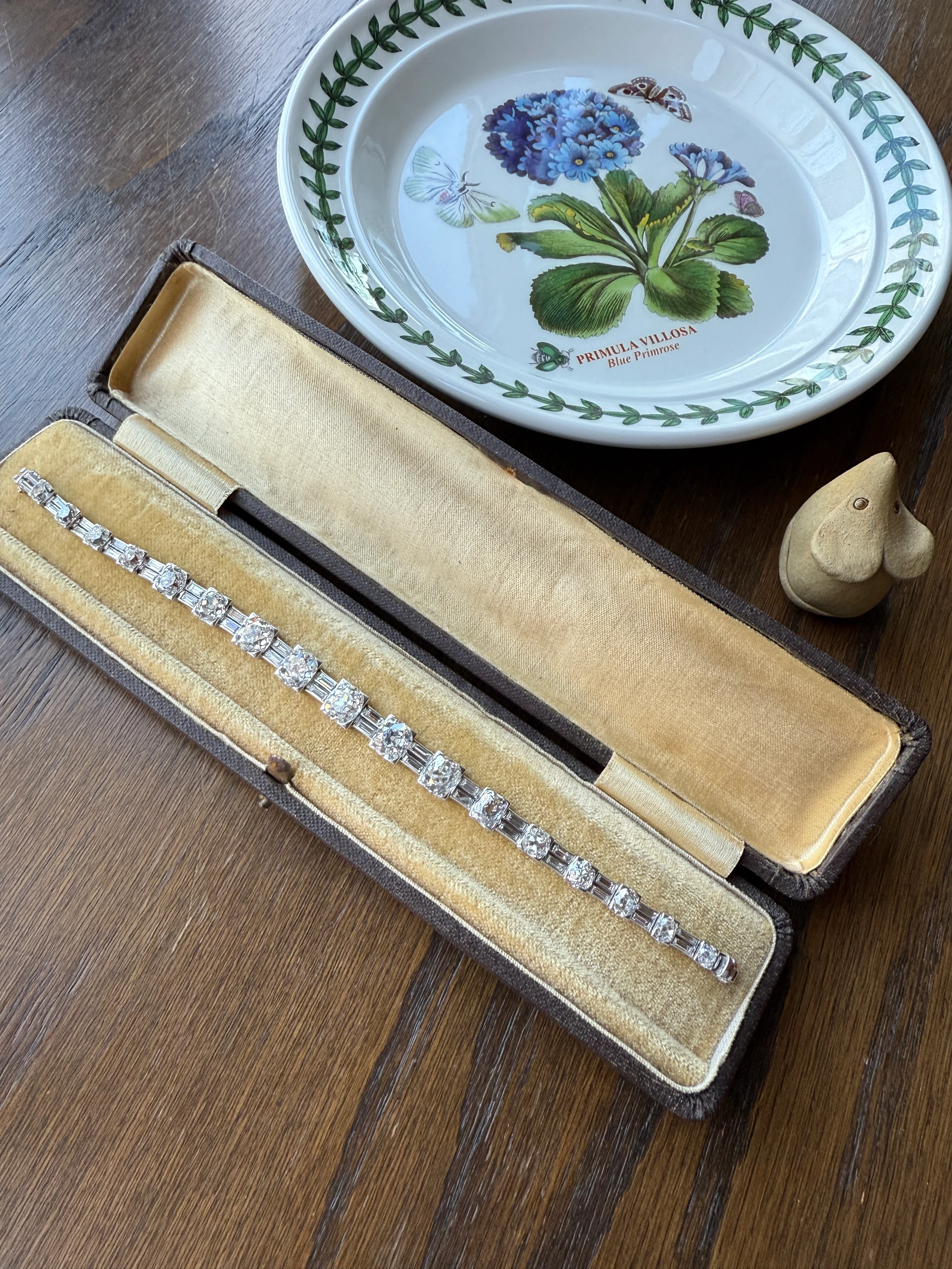 Art Deco 22 CARATS Old Mine Cut DIAMOND Baguette Spacers Tennis Line Bracelet Boxed French Antique 18k White Gold Wriststack OMC Eye Clean - Image 32