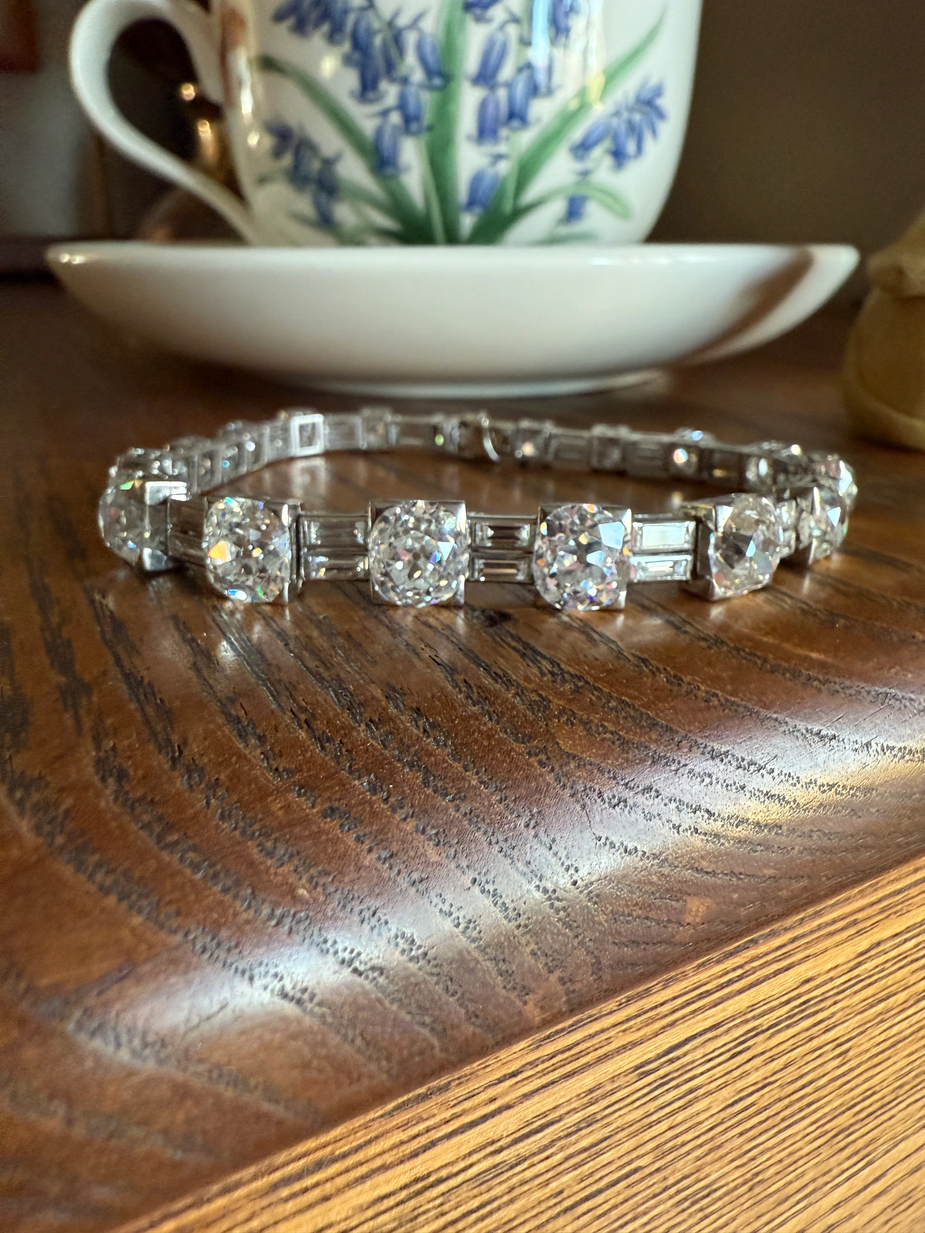 Art Deco 22 CARATS Old Mine Cut DIAMOND Baguette Spacers Tennis Line Bracelet Boxed French Antique 18k White Gold Wriststack OMC Eye Clean - Image 34