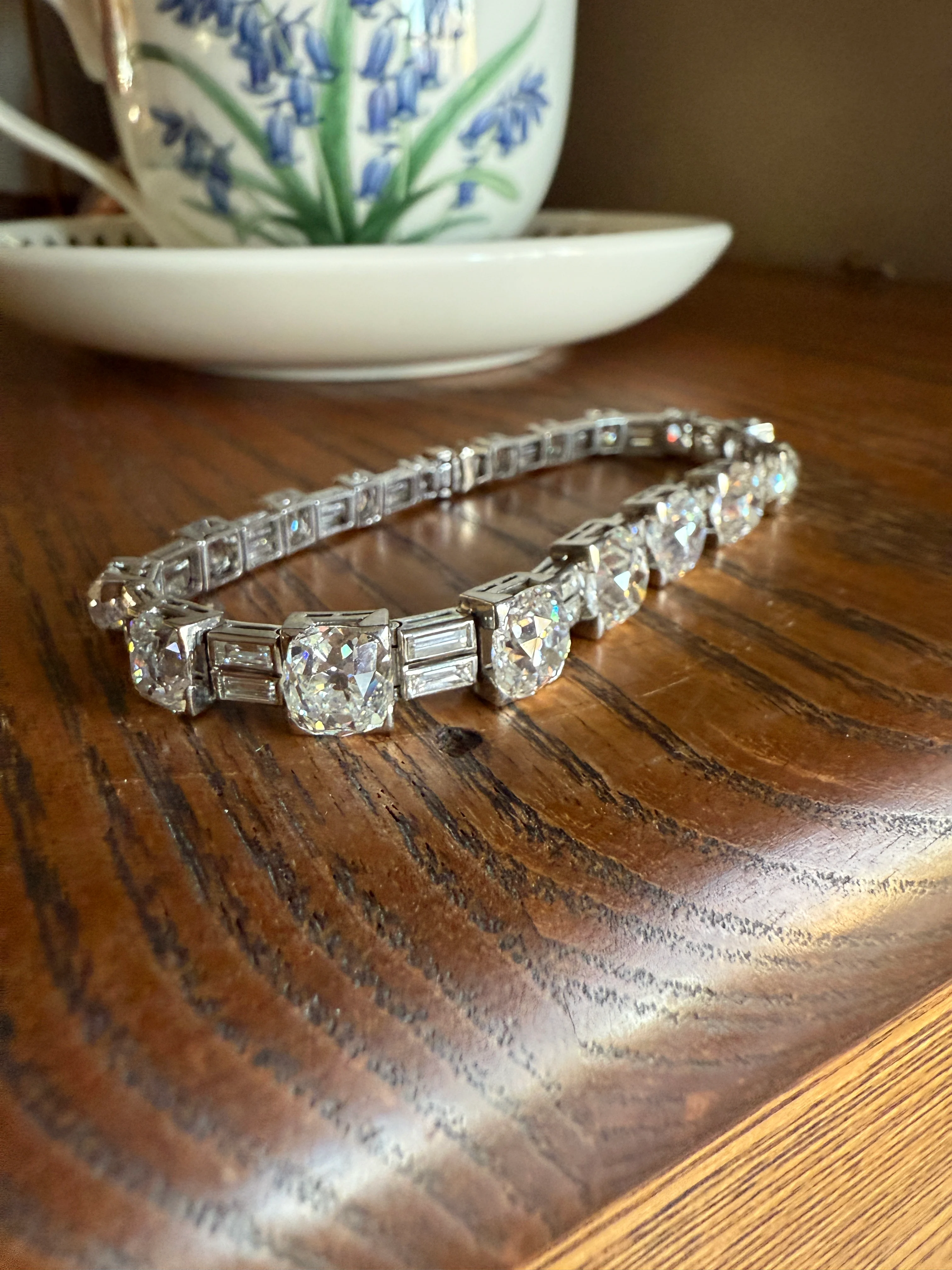 Art Deco 22 CARATS Old Mine Cut DIAMOND Baguette Spacers Tennis Line Bracelet Boxed French Antique 18k White Gold Wriststack OMC Eye Clean - Image 36