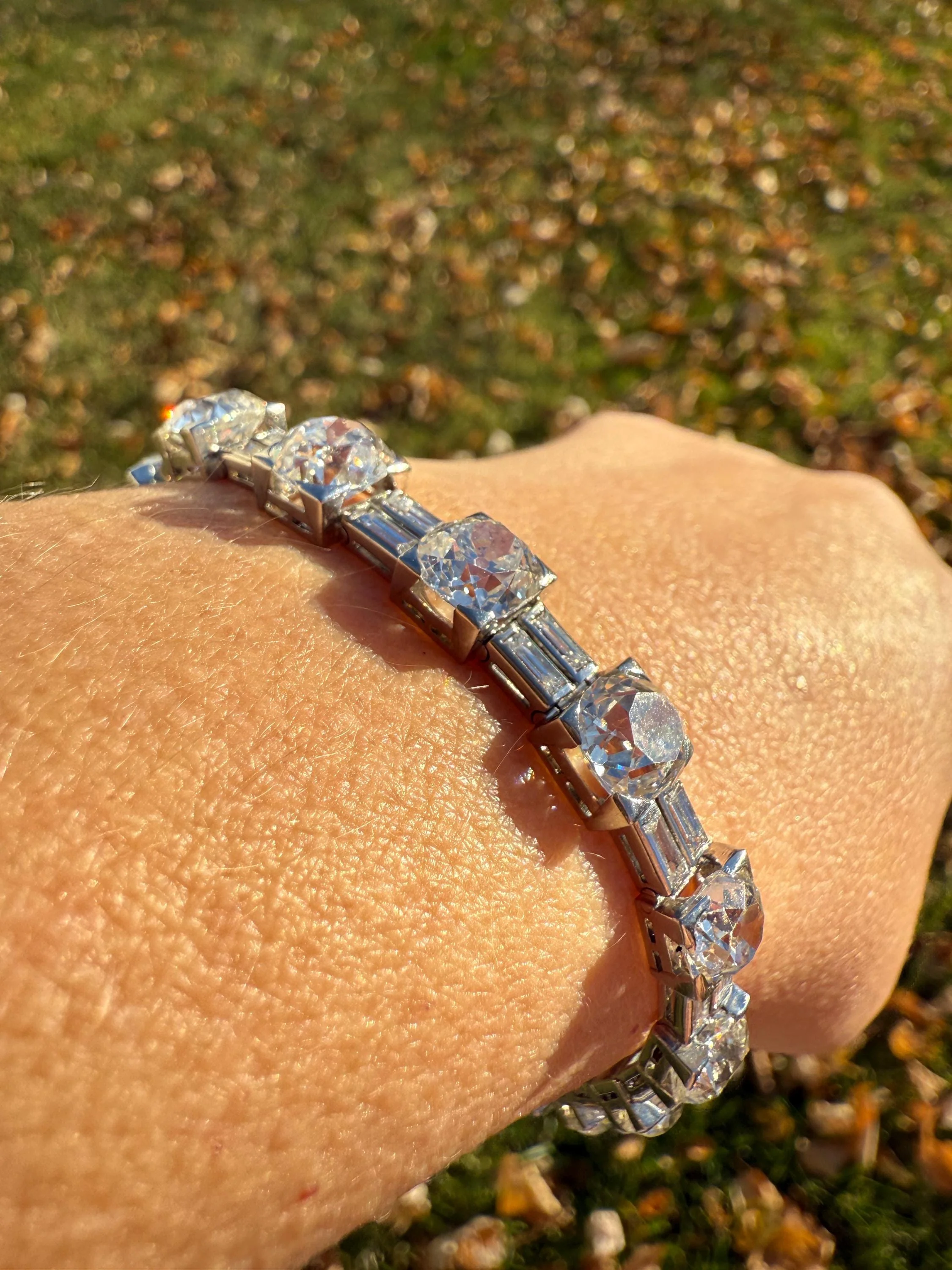 Art Deco 22 CARATS Old Mine Cut DIAMOND Baguette Spacers Tennis Line Bracelet Boxed French Antique 18k White Gold Wriststack OMC Eye Clean - Image 4