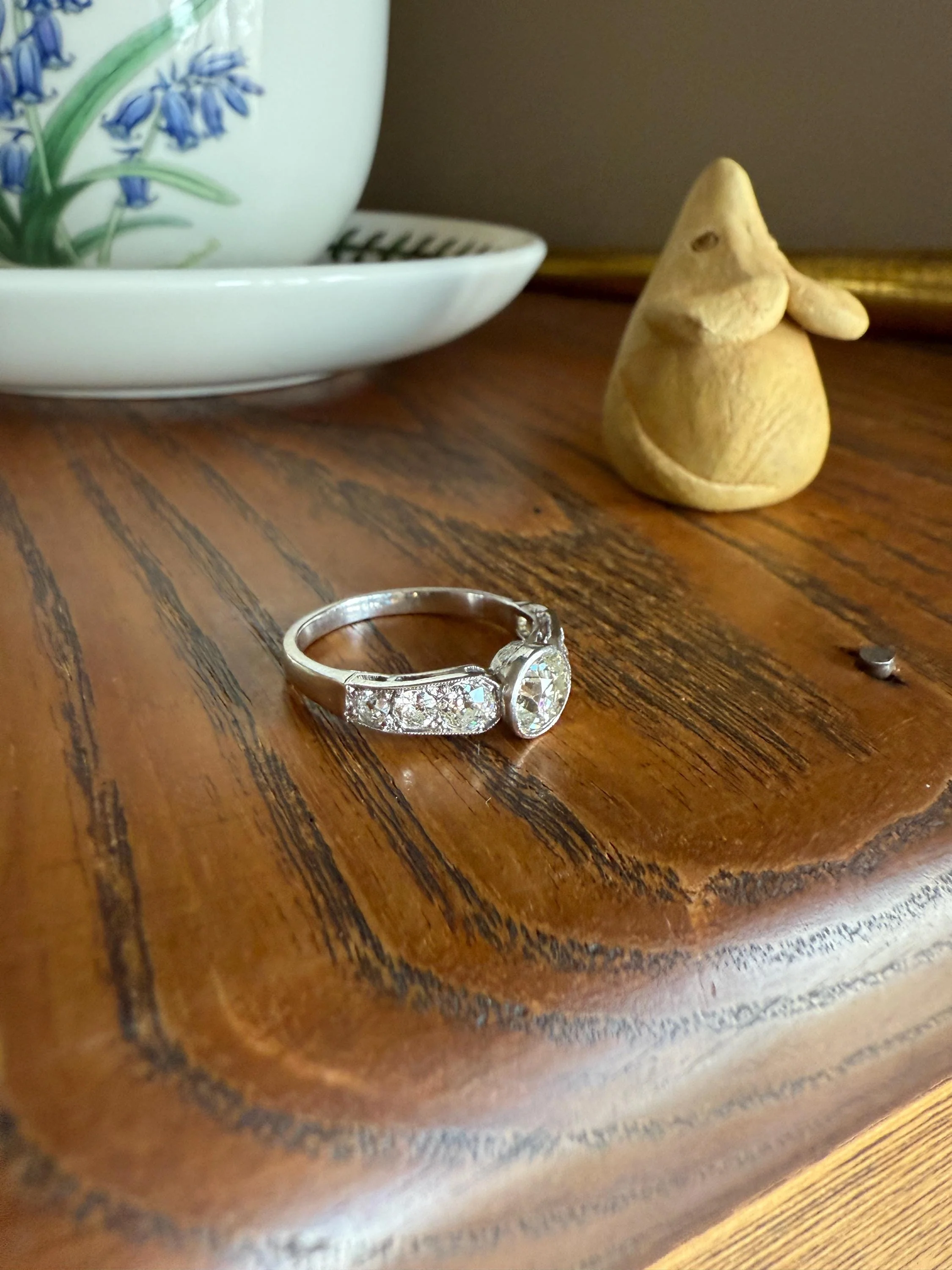 Art Deco Antique Bezel Set Eye Clean 1.85 Carat Tdw Old Mine Cut Diamond Seven Stone Solitaire w/ Accents 18k White Gold & Platinum - Image 14
