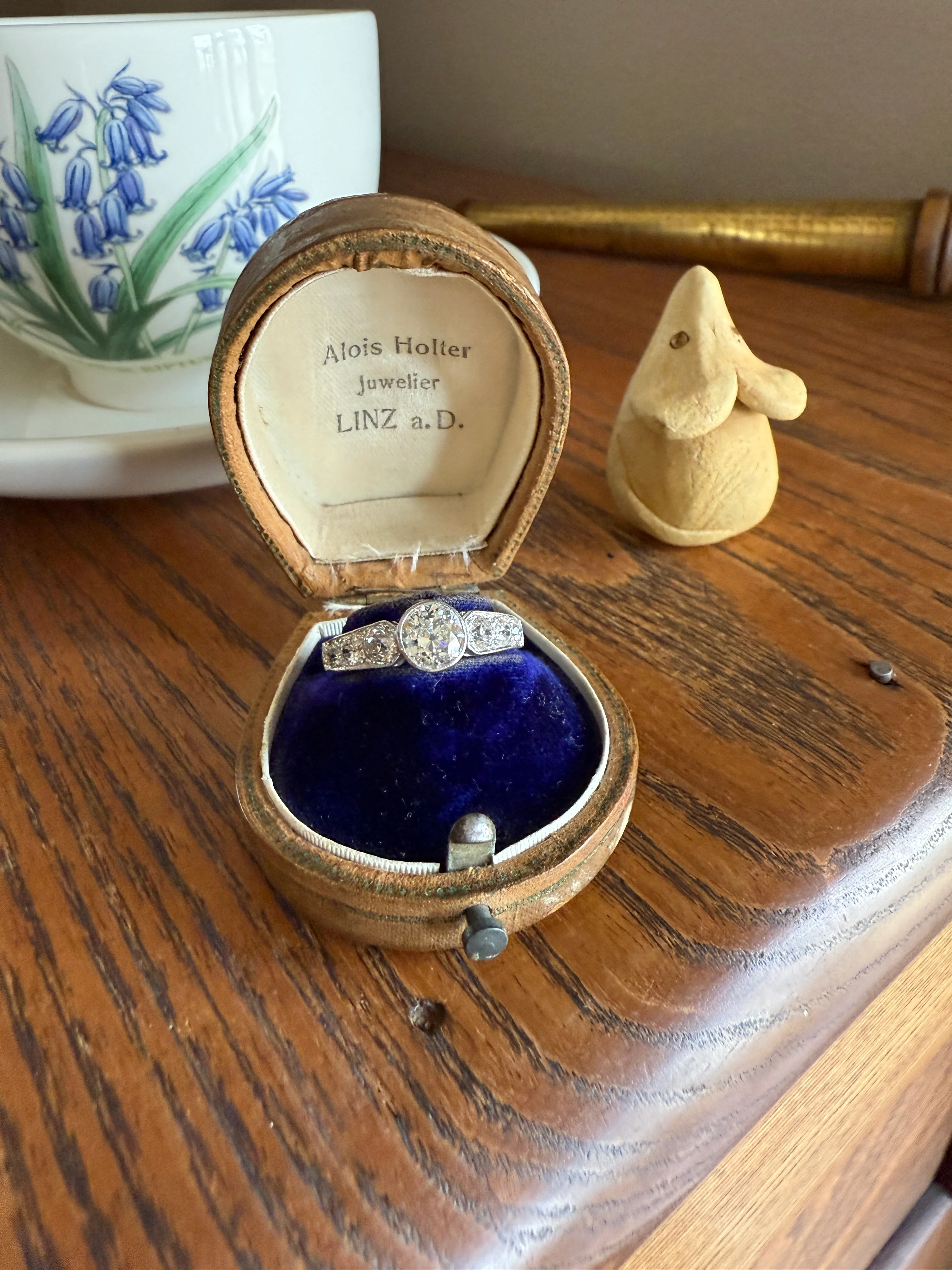 Art Deco Antique Bezel Set Eye Clean 1.85 Carat Tdw Old Mine Cut Diamond Seven Stone Solitaire w/ Accents 18k White Gold & Platinum - Image 22