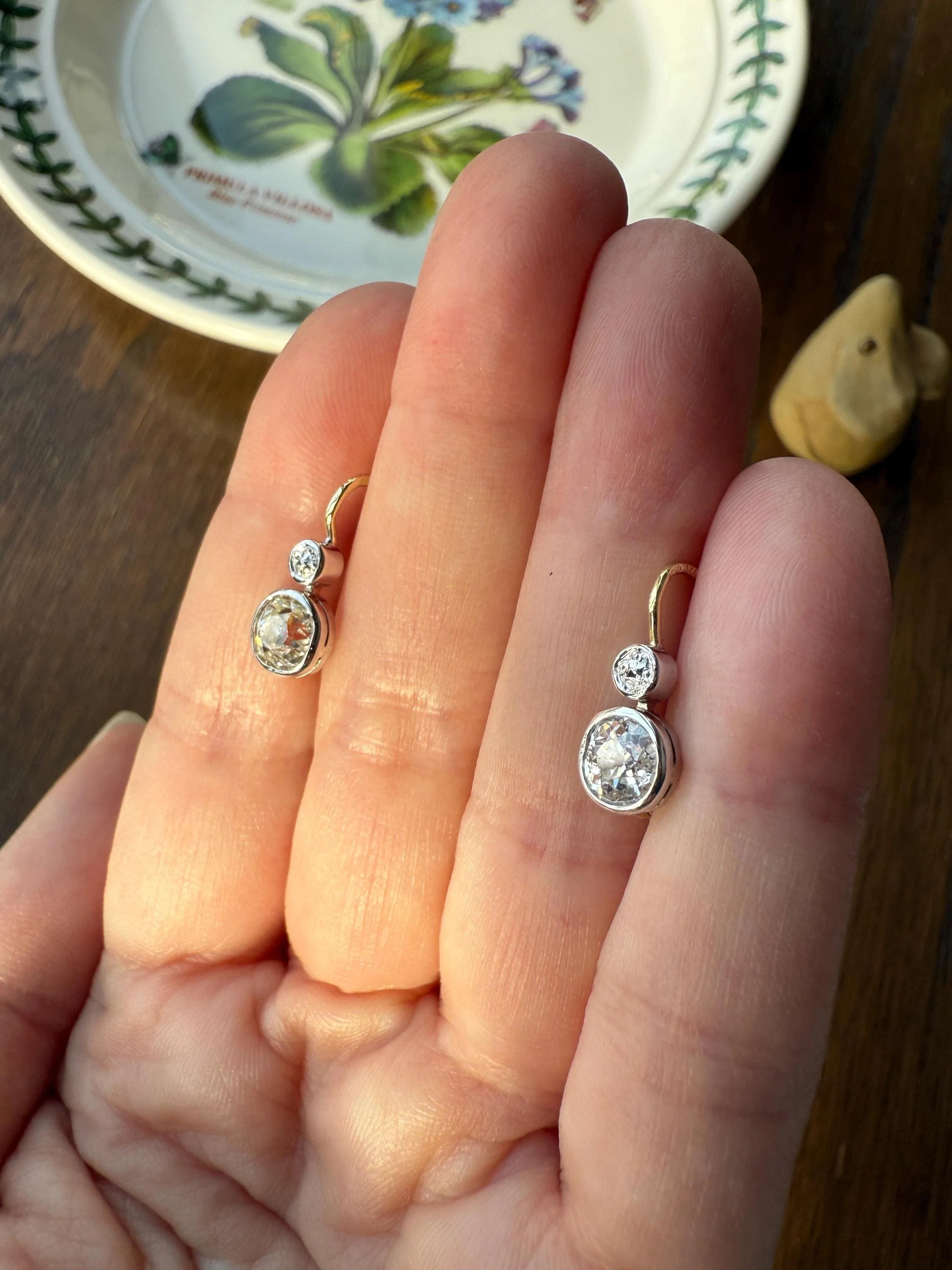 Boxed Antique 1.6 Carat Old Mine Cut DIAMOND Dormeuse Earrings Bezel Set 14k Gold Dangle Bullseye Illusion Setting - Image 10