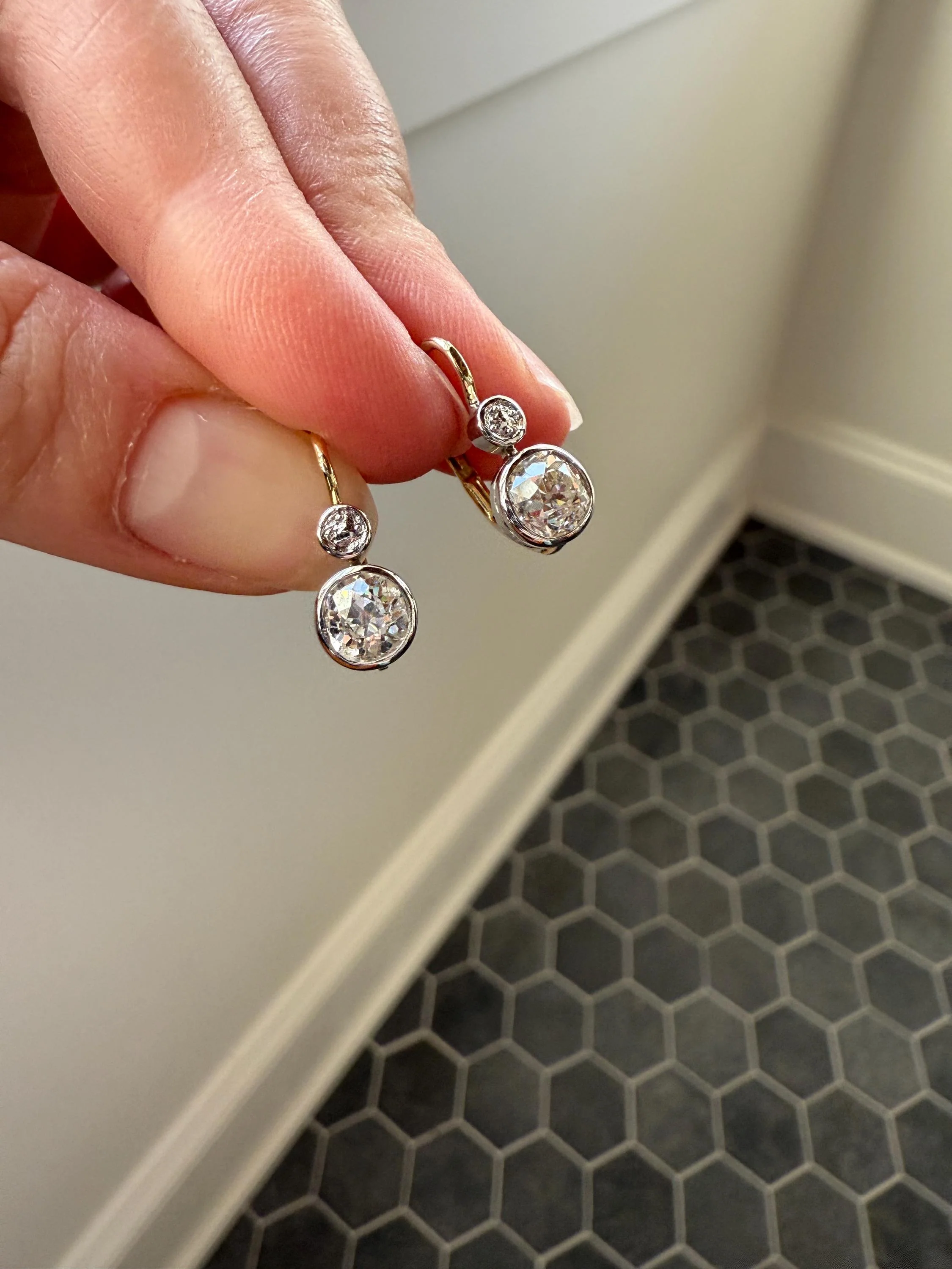 Boxed Antique 1.6 Carat Old Mine Cut DIAMOND Dormeuse Earrings Bezel Set 14k Gold Dangle Bullseye Illusion Setting - Image 14