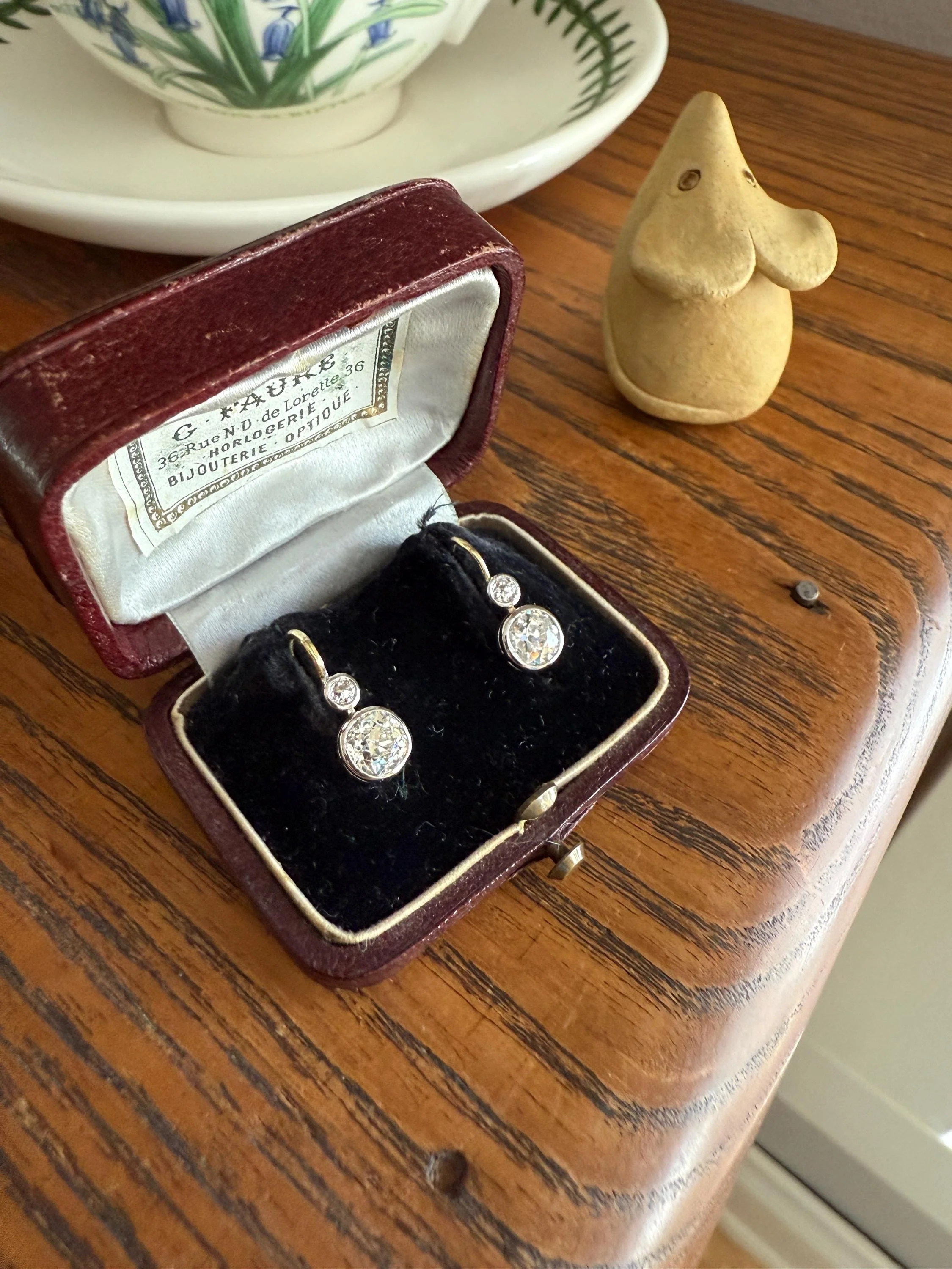 Boxed Antique 1.6 Carat Old Mine Cut DIAMOND Dormeuse Earrings Bezel Set 14k Gold Dangle Bullseye Illusion Setting - Image 9