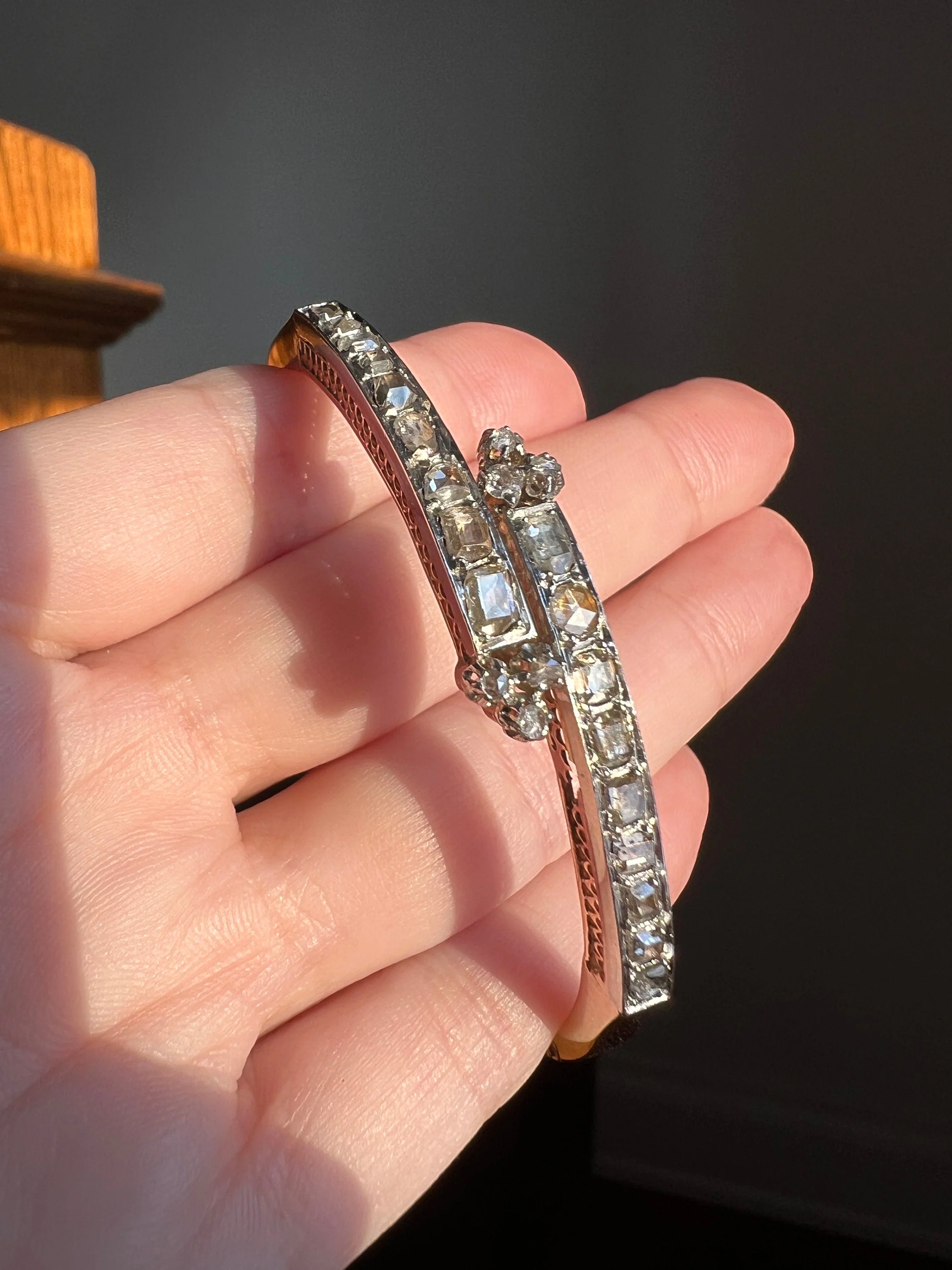 Boxed FRENCH Antique 24 TABLE Cut & Rose Cut DIAMOND 2 Carat Linear Clovers Hinged Bangle Bracelet 18k Gold Platinum - Image 6