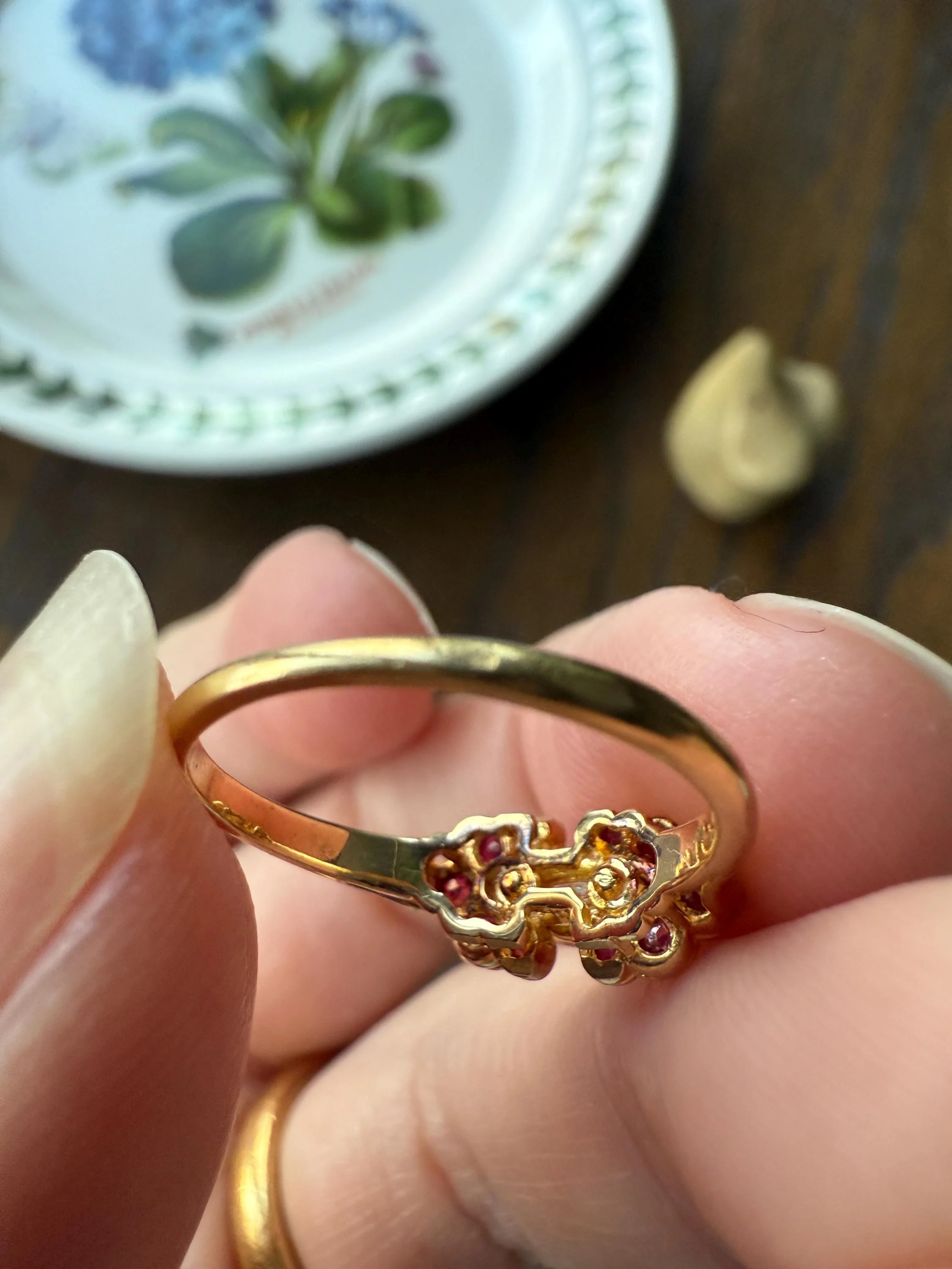 Boxed PIAGET Vintage East West MARQUISE Diamond Scalloped Ruby Halo 18k Gold Ring French Navette Cut Stacker - Image 19
