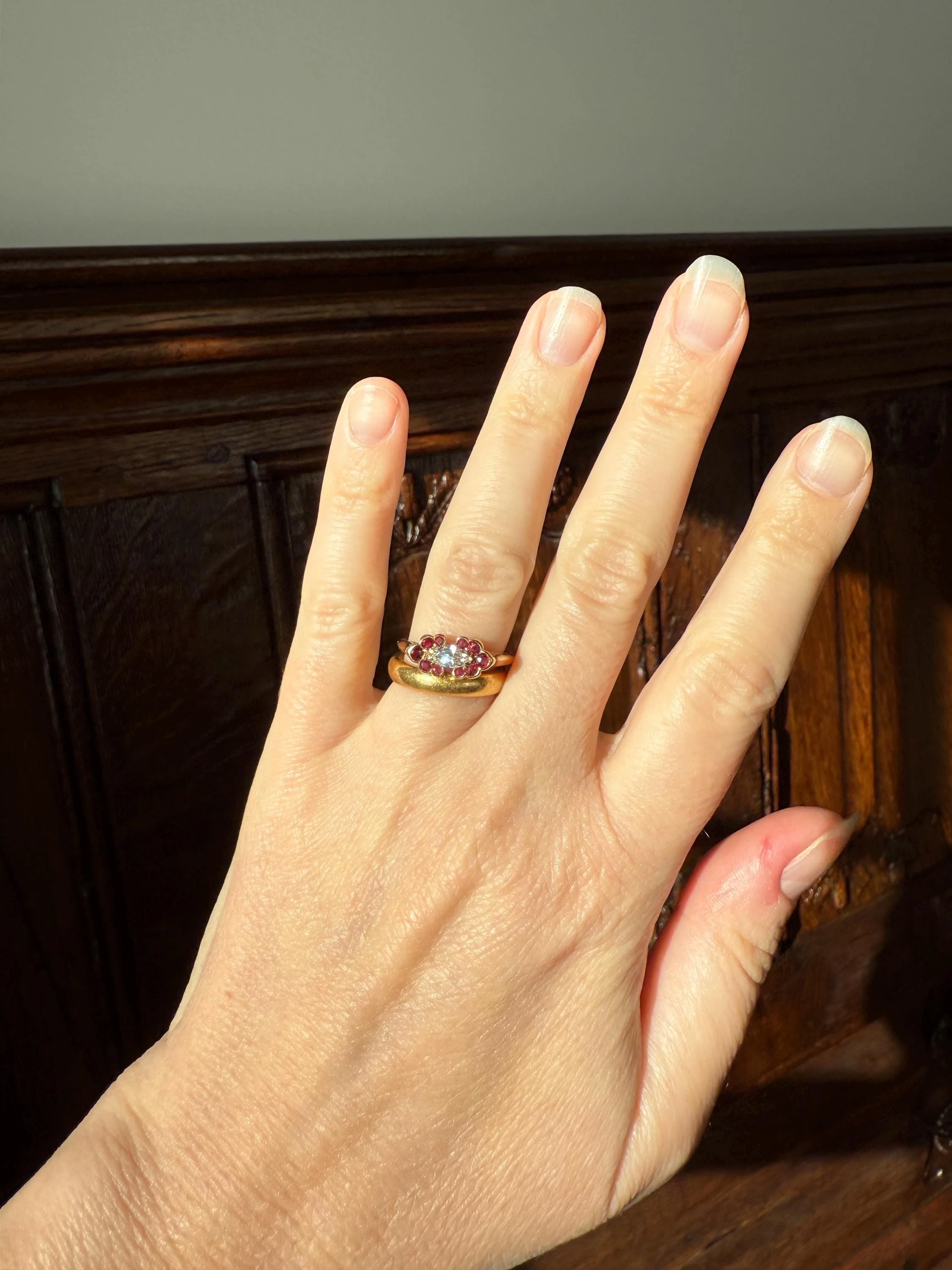 Boxed PIAGET Vintage East West MARQUISE Diamond Scalloped Ruby Halo 18k Gold Ring French Navette Cut Stacker - Image 4