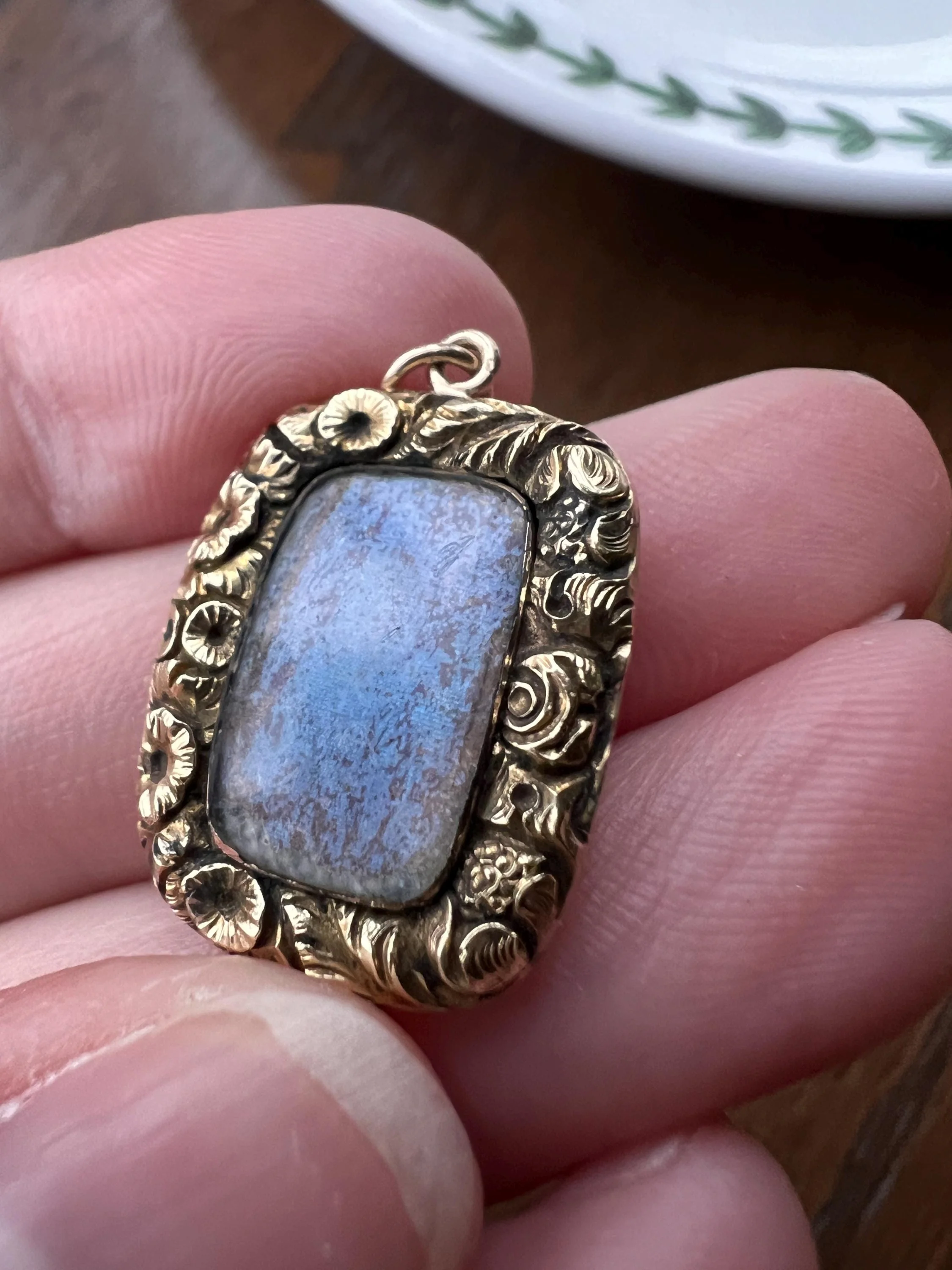 BUTTERFLY Wing Irridescent Blue GEORGIAN Antique Floral Embossed Halo 10k Gold Pendant - Image 3