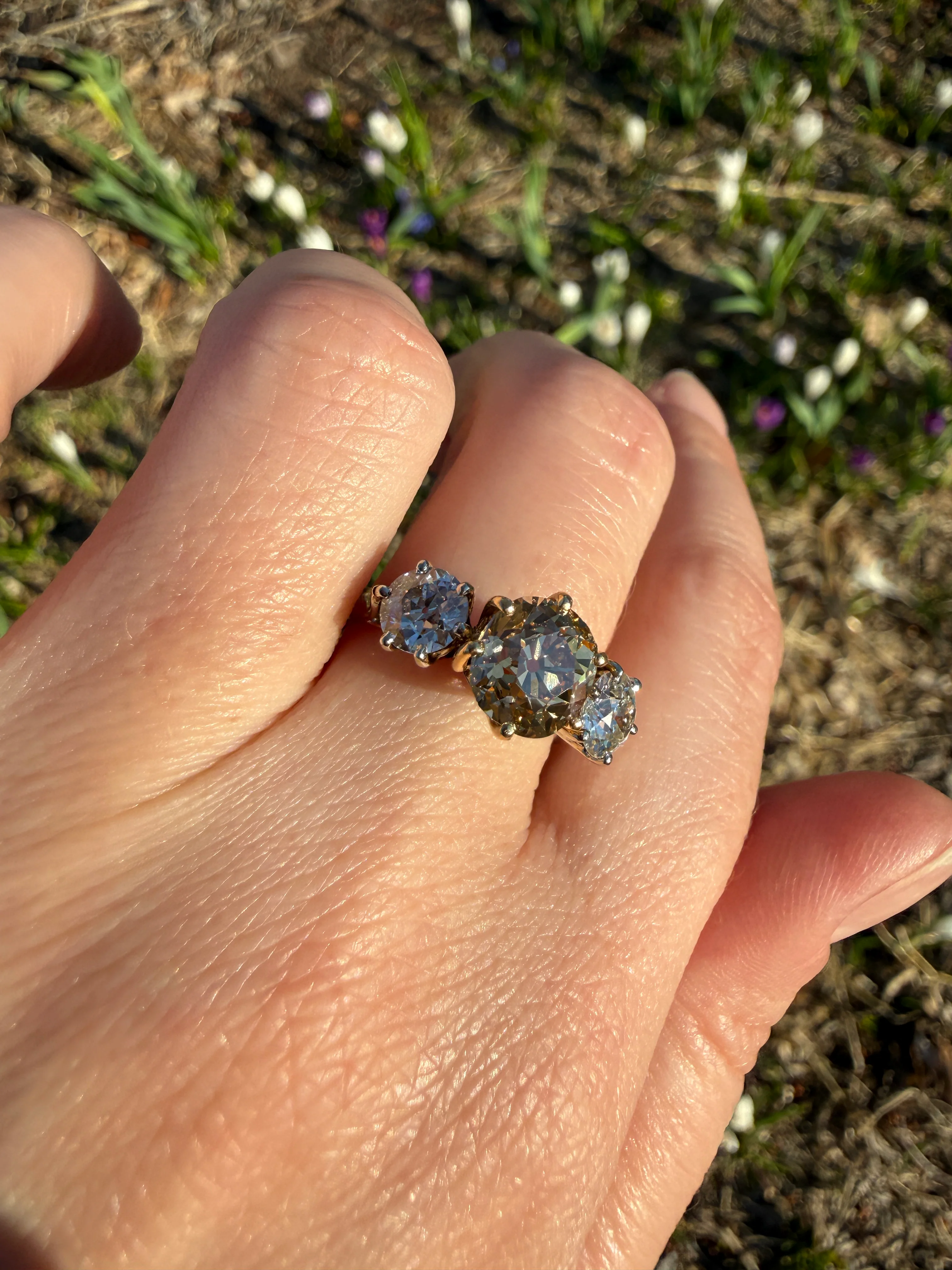 CHAMPAGNE Fancy Light BROWN Cognac Three Stone 3.3 Carats Old Mine Cut DIAMOND Ring 18k Yellow White Gold Vintage Art Deco Tall Stacker Band - Image 32