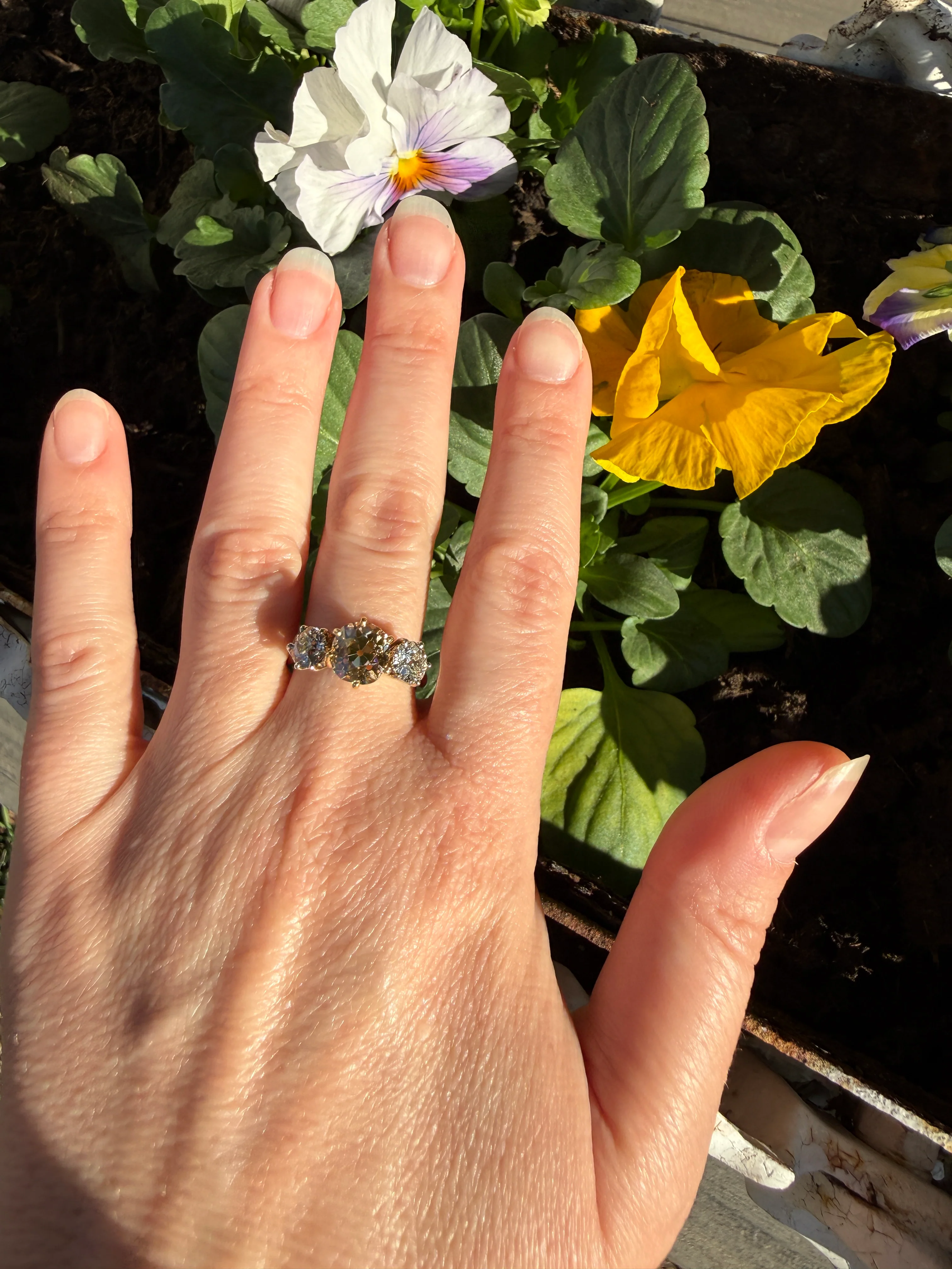 CHAMPAGNE Fancy Light BROWN Cognac Three Stone 3.3 Carats Old Mine Cut DIAMOND Ring 18k Yellow White Gold Vintage Art Deco Tall Stacker Band - Image 33