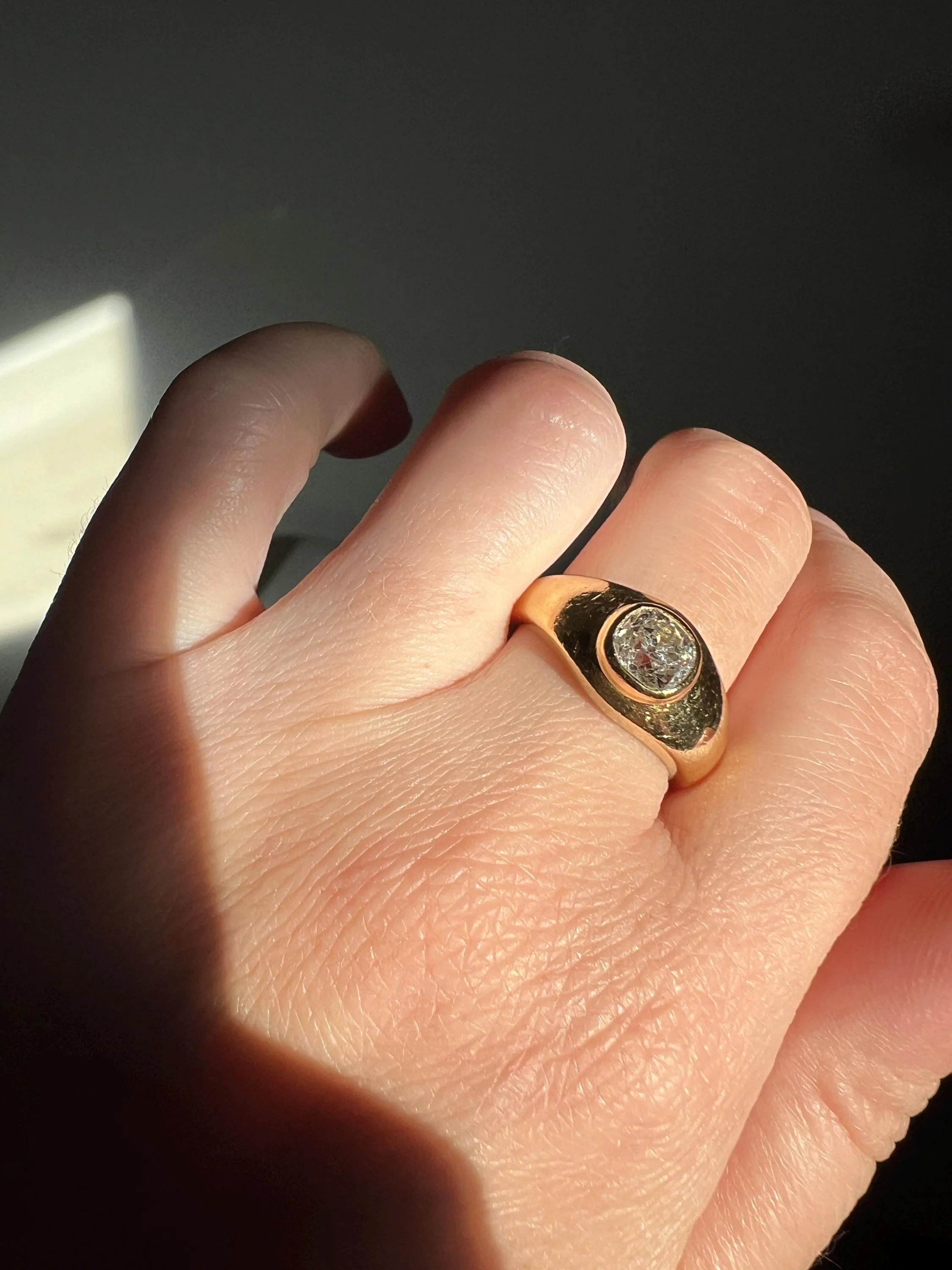 Chunky 1 Carat Antique Old Mine Cut DIAMOND Ring French 6.6g 18k Gold Gypsy Band Solitaire Unisex Man or - Image 2