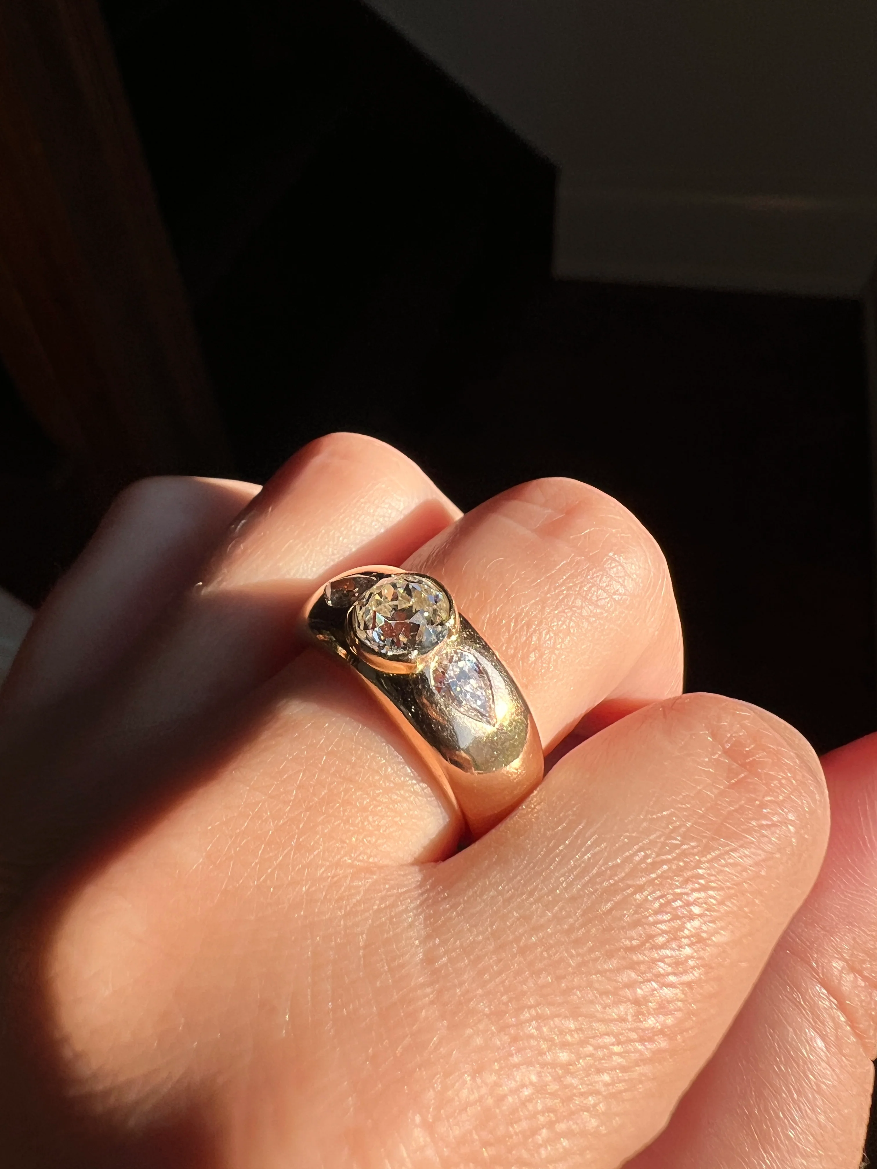 Chunky 1.75 Carat Old Mine Cut DIAMOND Pear Gypsy Ring 10g 18k Gold HEAVY Vintage Stacker 9mm Wide Gypsy Band - Image 13