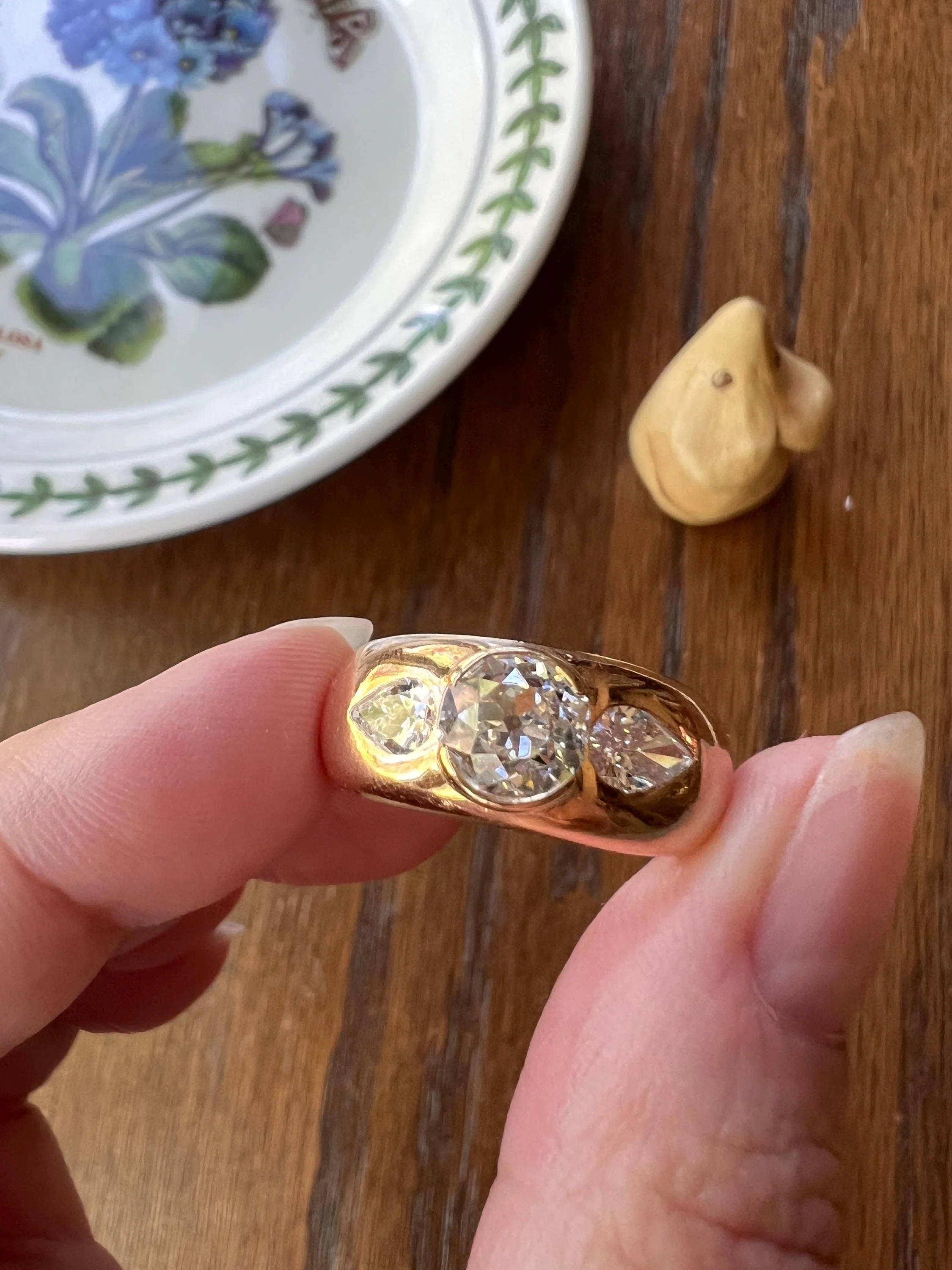 Chunky 1.75 Carat Old Mine Cut DIAMOND Pear Gypsy Ring 10g 18k Gold HEAVY Vintage Stacker 9mm Wide Gypsy Band - Image 5