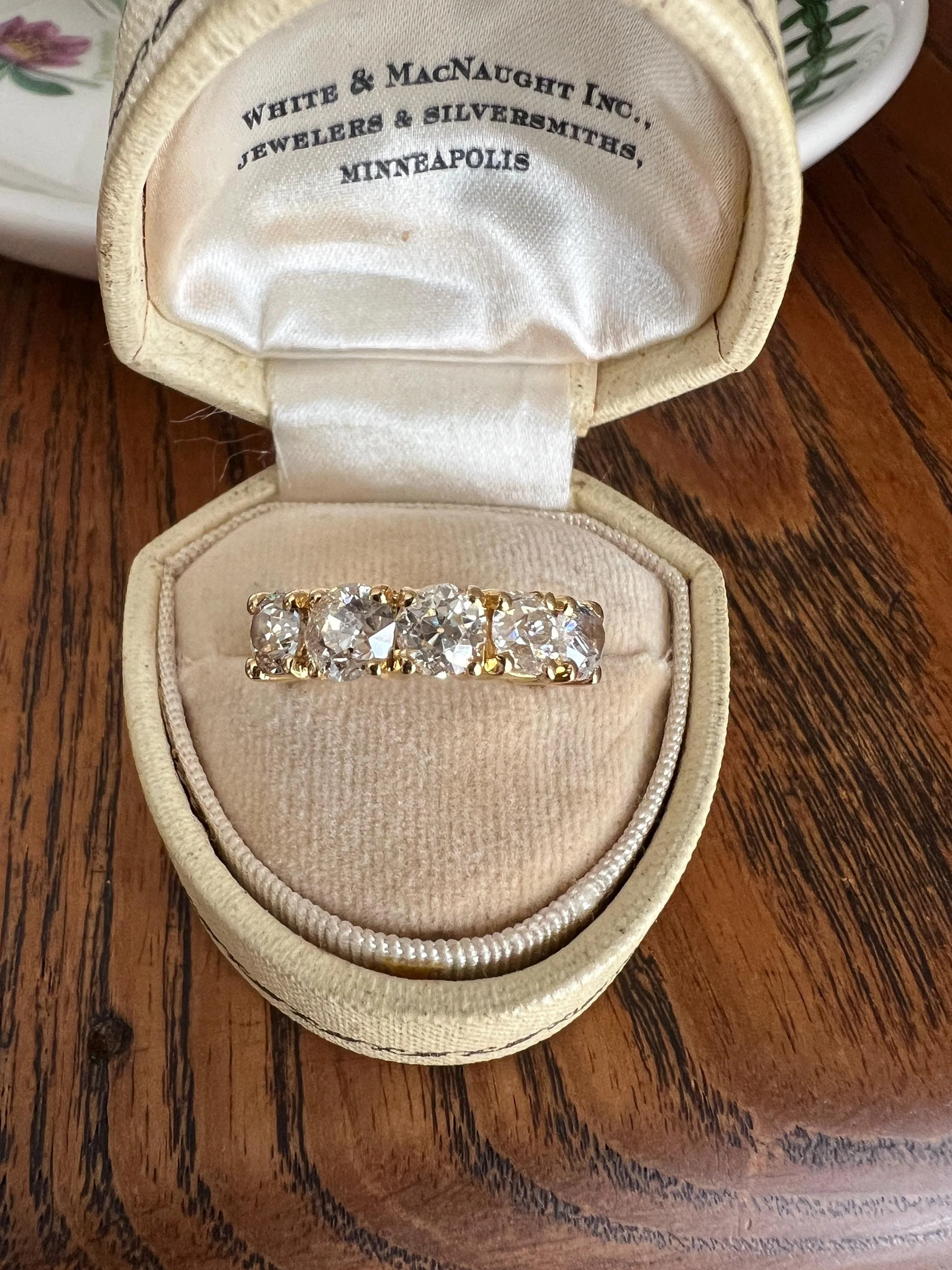 Chunky 2 1/2 Carat Old Mine Cut Antique DIAMOND Five Stone Band Line Ring 18k Gold French Vintage Setting Stacker - Image 11