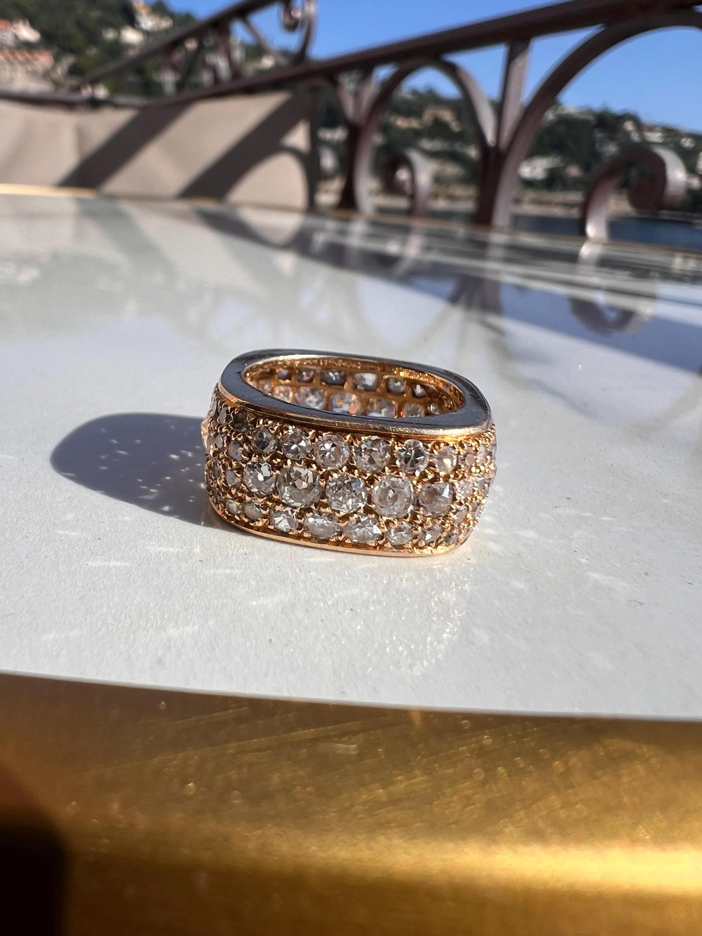 CHUNKY 4 Carats Vintage RING 100 (!) Antique Old Mine Cut Single RbC DIAMONDS Eternity Band French 9g 18k Gold - Image 5