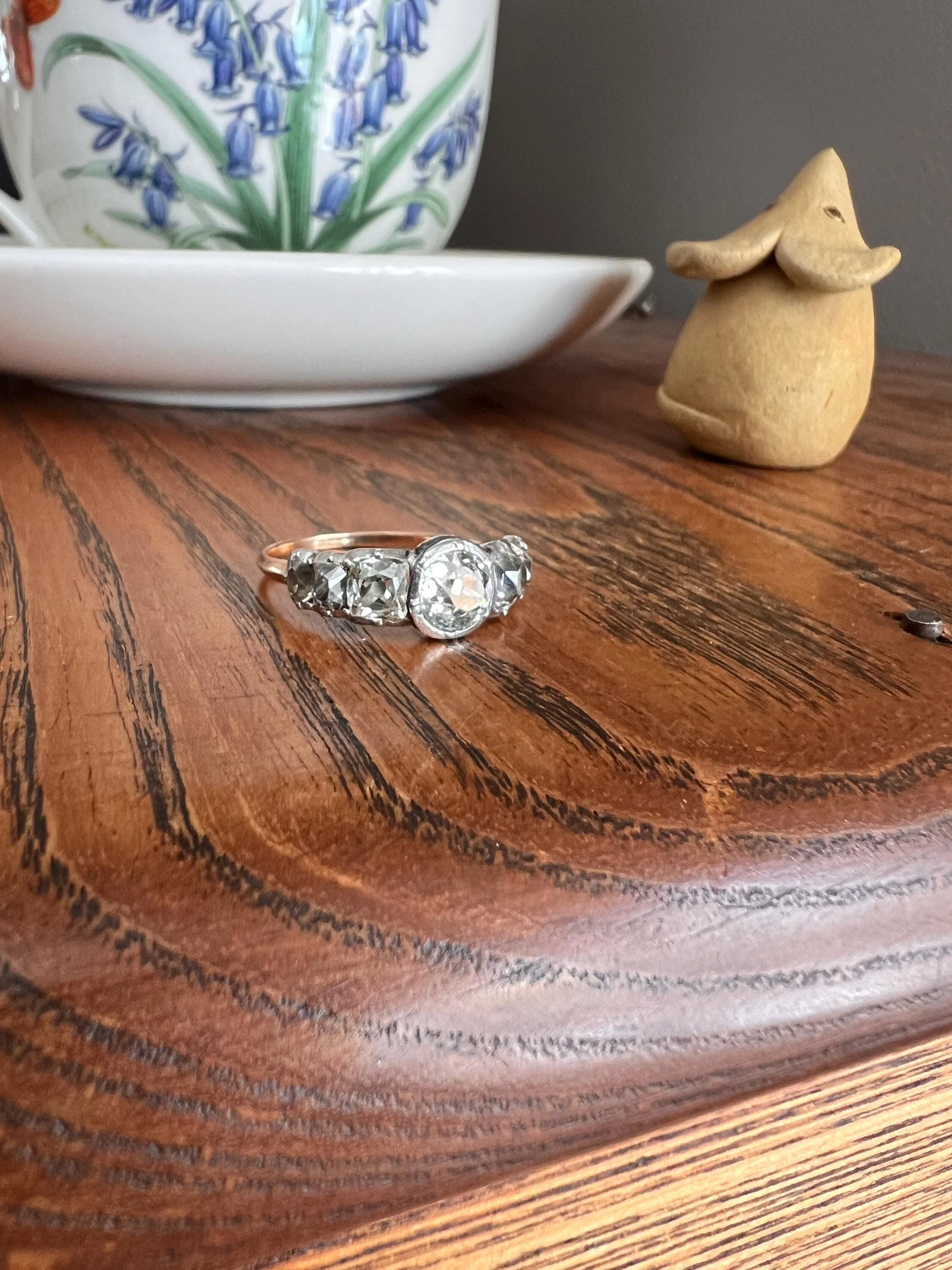 Chunky Three Carat Peruzzi Old Mine Cut DIAMOND Antique Domed Seven Stone HALF HOOP 18k Gold Ring Georgian Band - Image 11