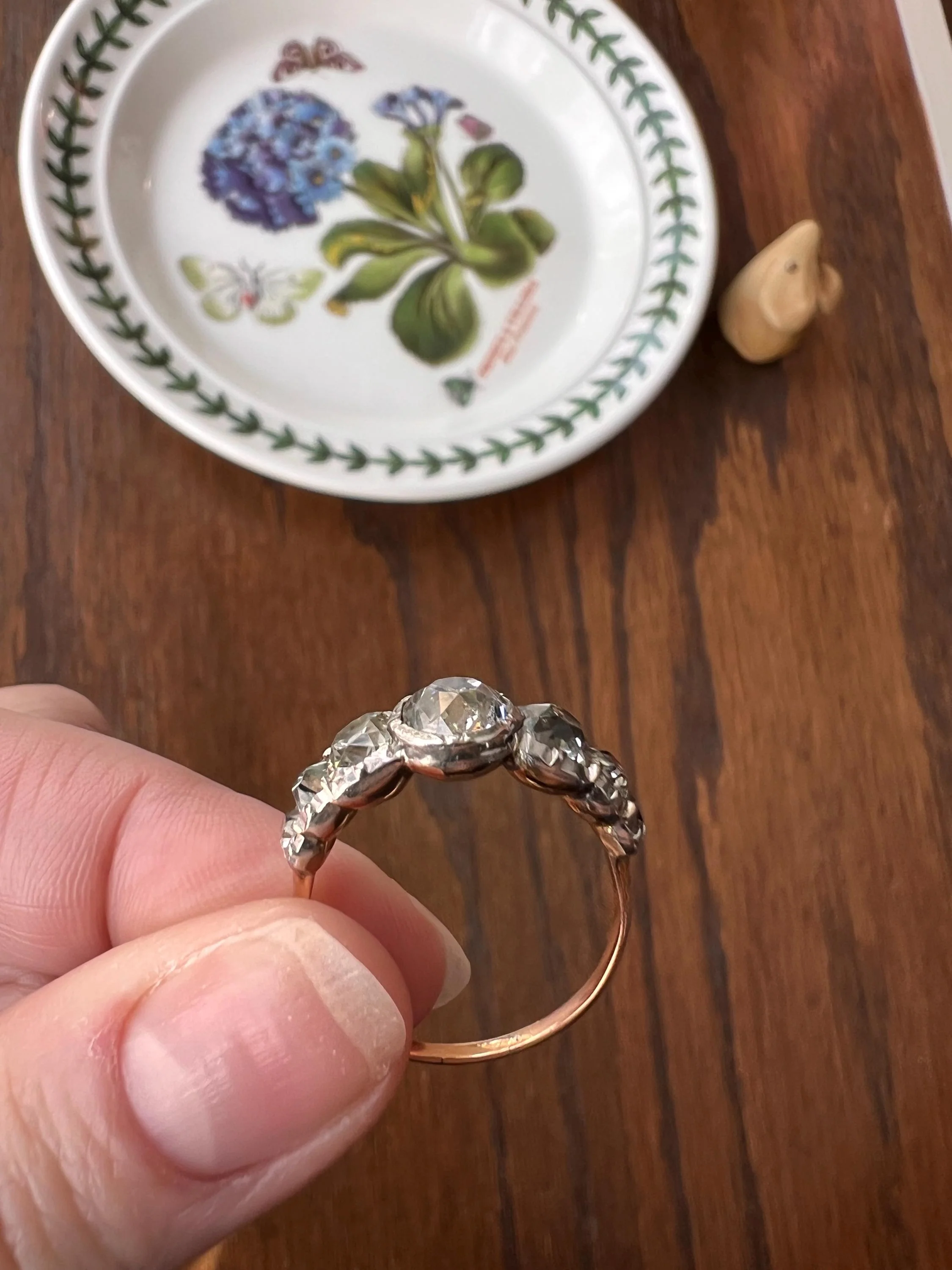 Chunky Three Carat Peruzzi Old Mine Cut DIAMOND Antique Domed Seven Stone HALF HOOP 18k Gold Ring Georgian Band - Image 9