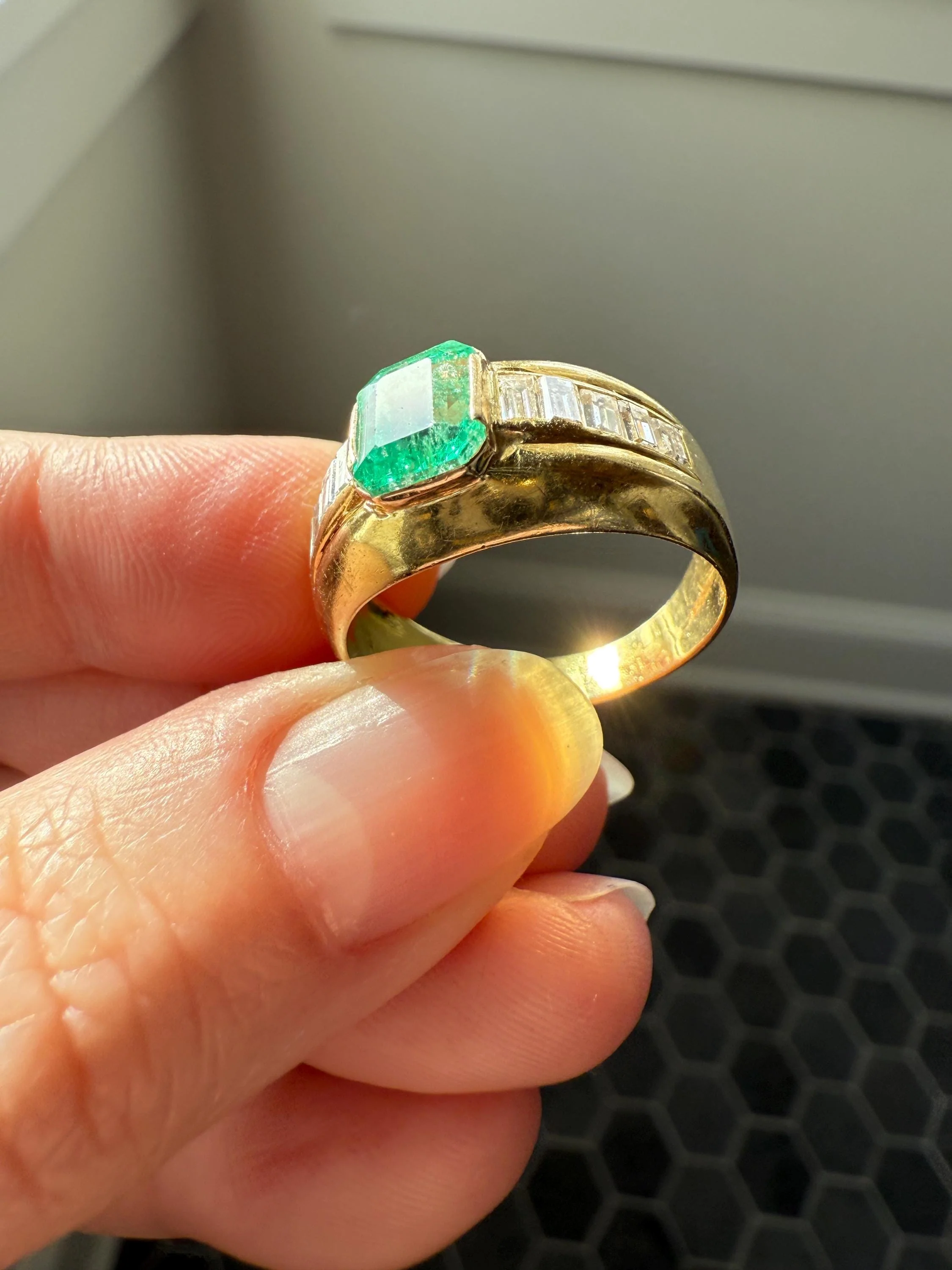 Chunky Green EMERALD Baguette Cut DIAMOND 6g 18k Gold Solid Vintage Gypsy Ring Domed Retro Wide Band Natural Geometric Stacker Man Unisex - Image 19