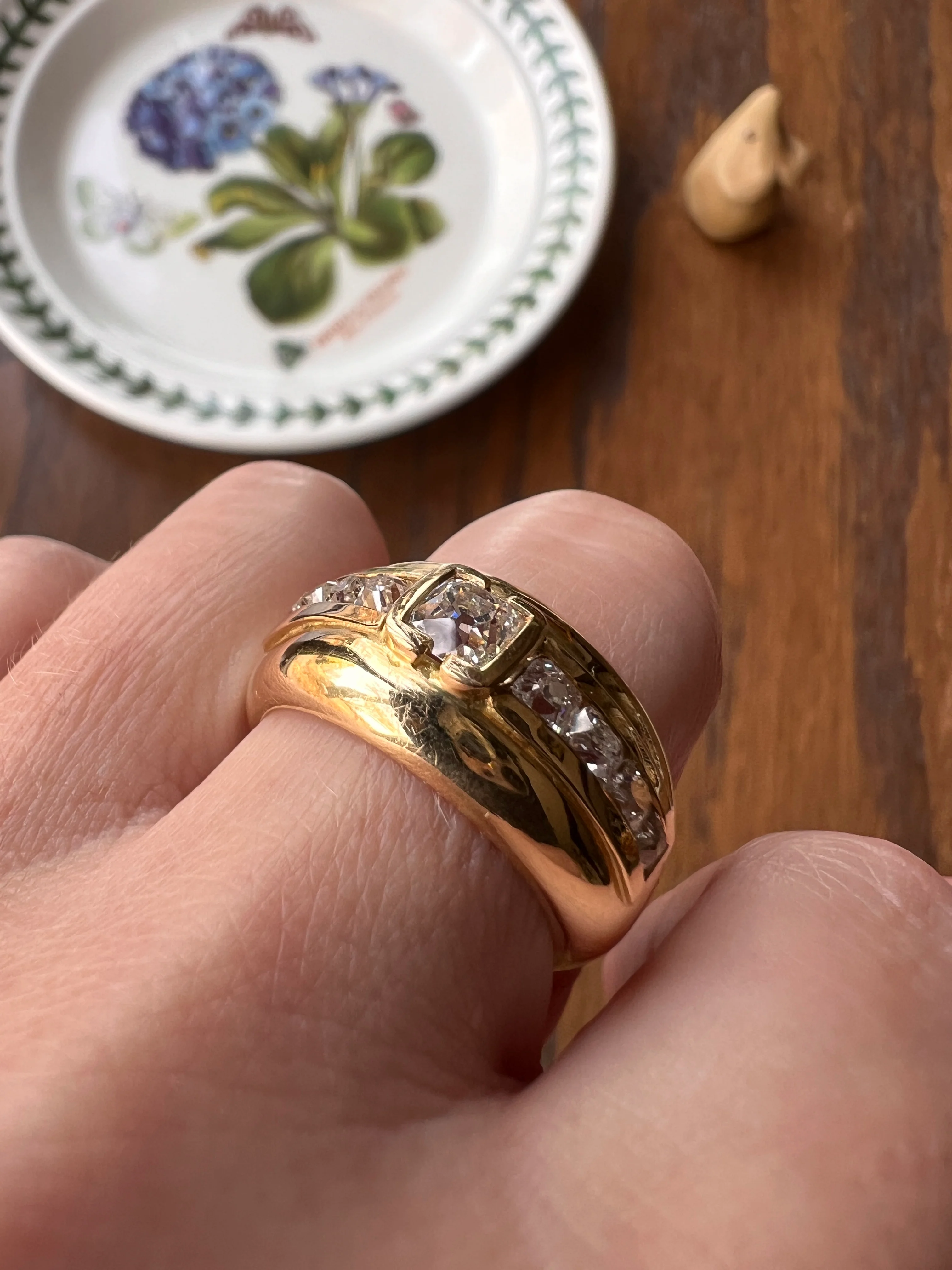Chunky PERUZZI & Old Mine Cut Antique 1 Carat DIAMOND Gypsy Line Ring 9.6g 18k Gold HEAVY Vintage Setting Stacker 11mm Wide Band French - Image 17