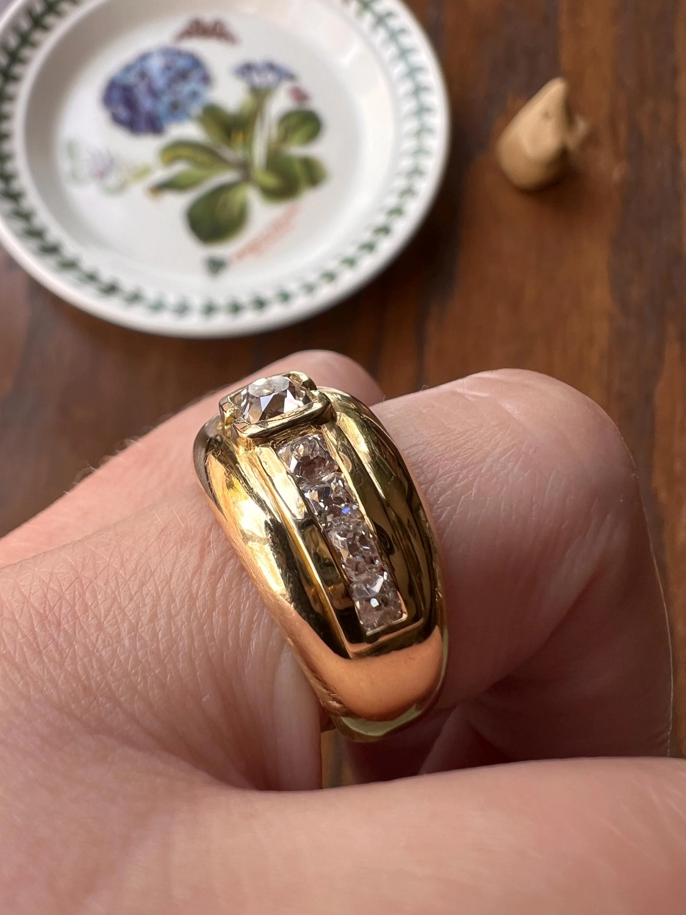 Chunky PERUZZI & Old Mine Cut Antique 1 Carat DIAMOND Gypsy Line Ring 9.6g 18k Gold HEAVY Vintage Setting Stacker 11mm Wide Band French - Image 9
