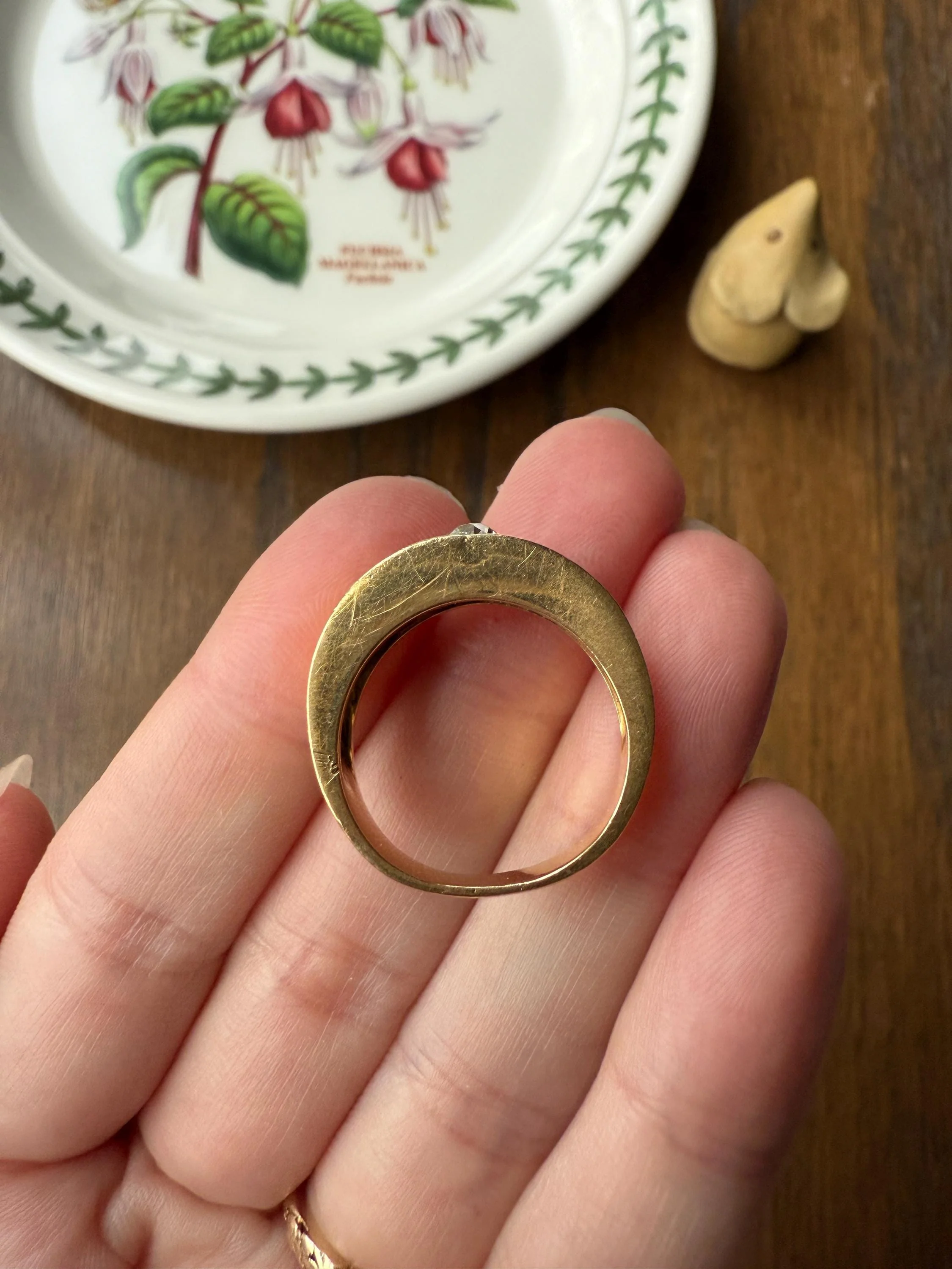 Chunky Unisex Eye Clean .9 Carat Ctw Old Mine Cut DIAMOND Cigar Band Heavy 8.2g 18k Gold Gypsy Ring Stacker Five Stone Vintage to Antique - Image 17
