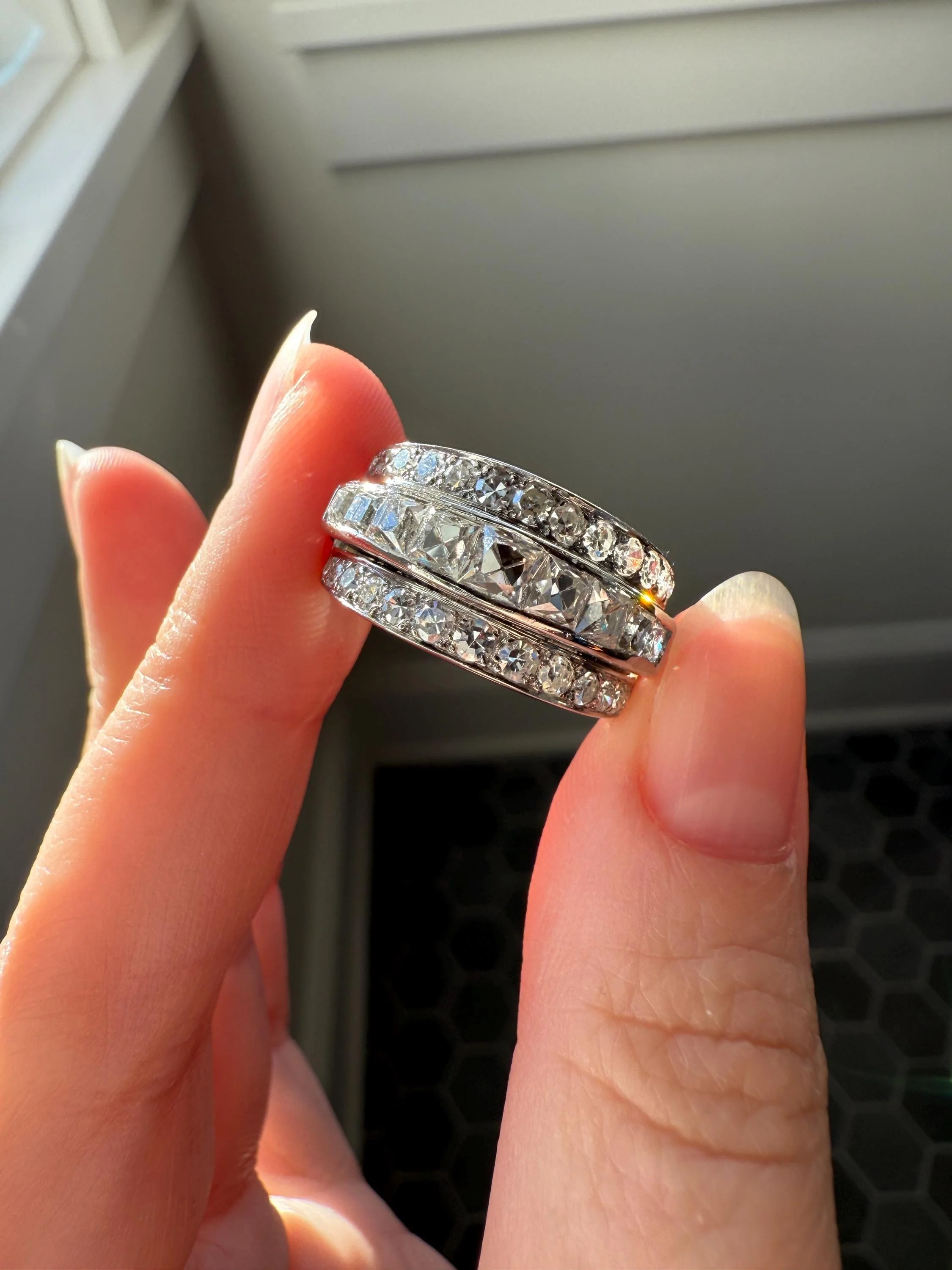 Chunky Vintage 2.3 Carat Old French Cut & Single Cut DIAMOND Triple Row Stepped Wide Band in Platinum Art Deco with Older Stones - Image 13