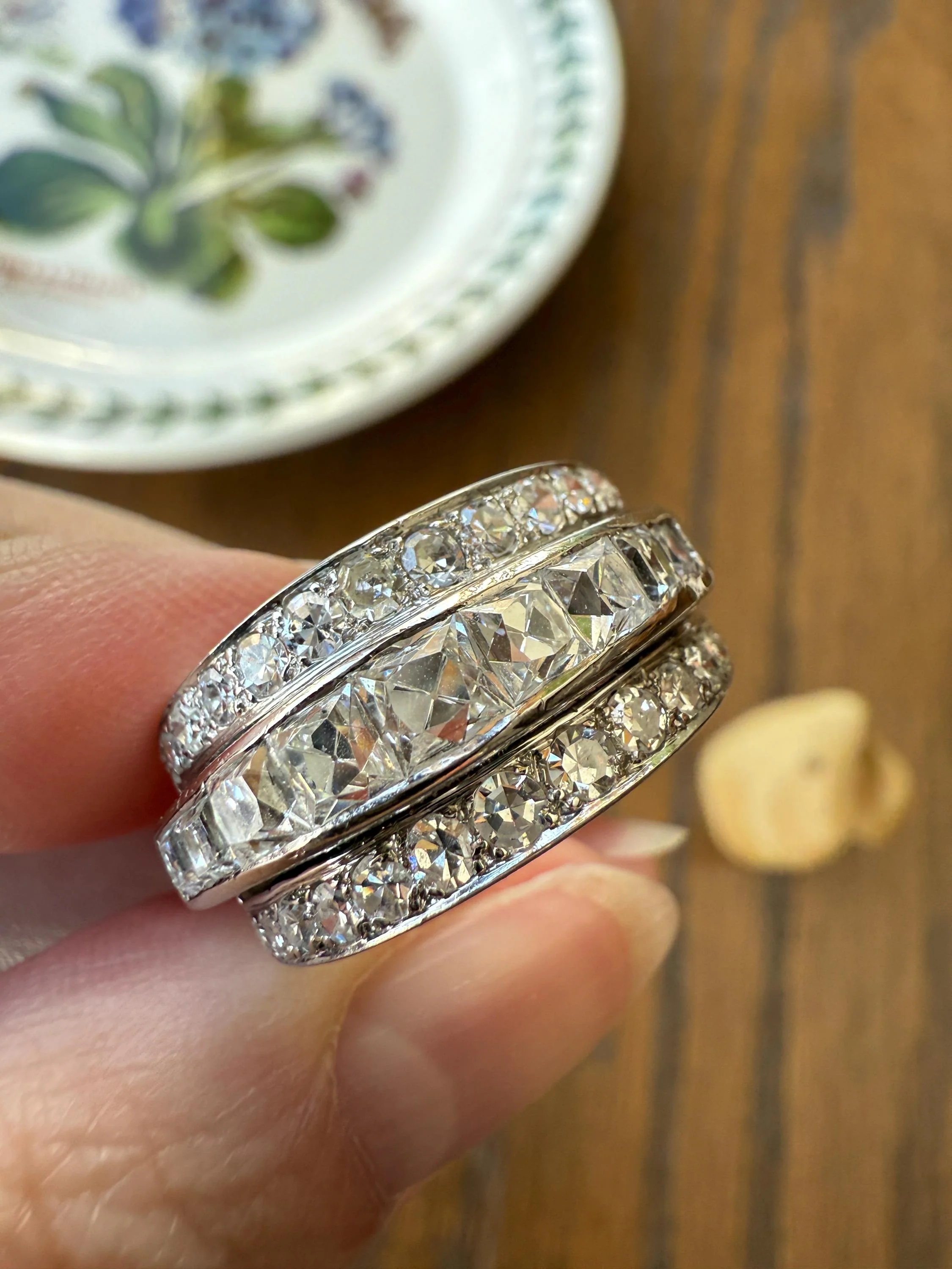 Chunky Vintage 2.3 Carat Old French Cut & Single Cut DIAMOND Triple Row Stepped Wide Band in Platinum Art Deco with Older Stones - Image 9