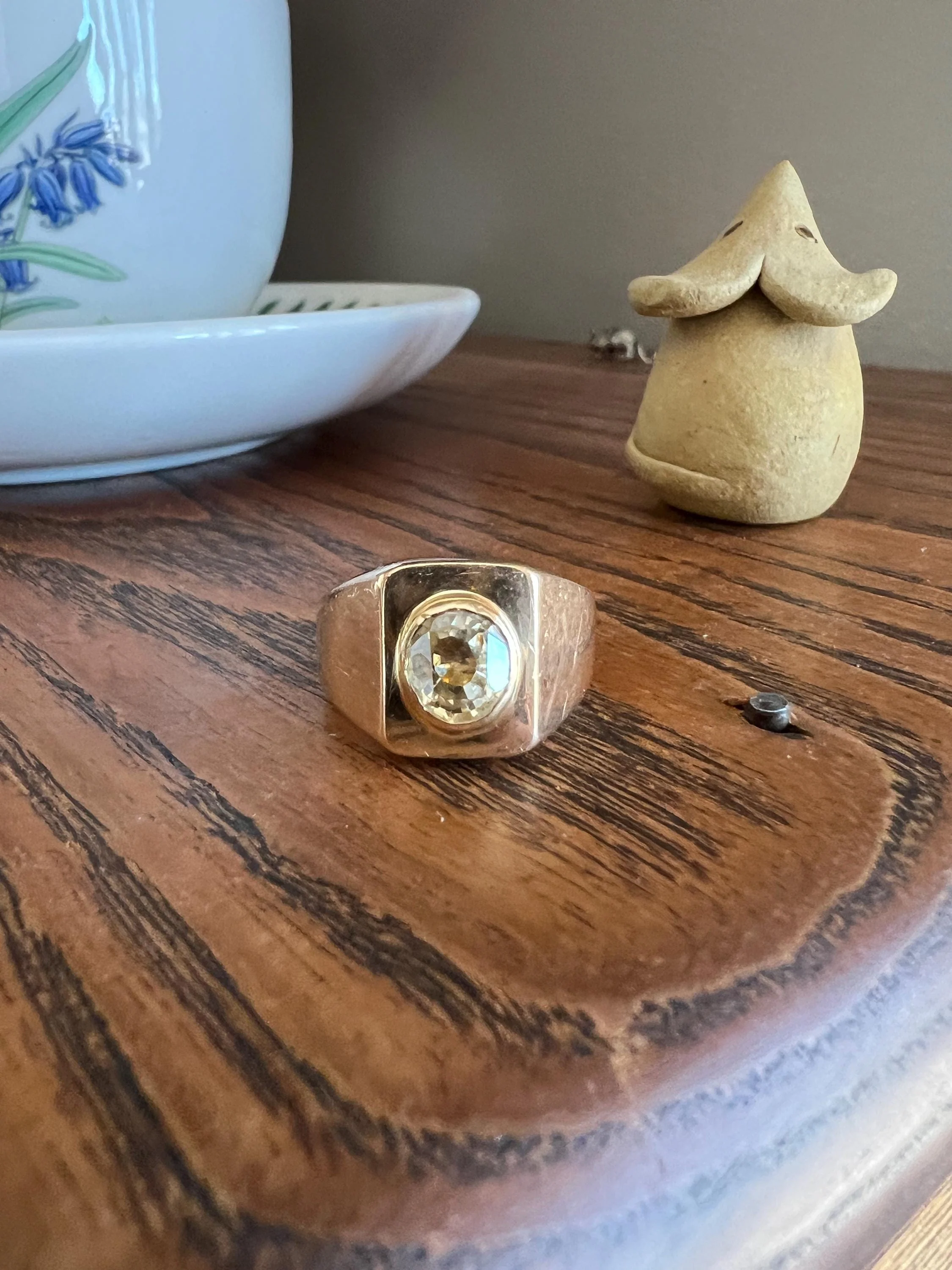 Chunky YELLOW SAPPHIRE French Vintage Art Deco Pale Canary Oval 18k Gold Ring CHUNKY Wide Band Signet Unisex Man or Stacker Rectangle Band - Image 11