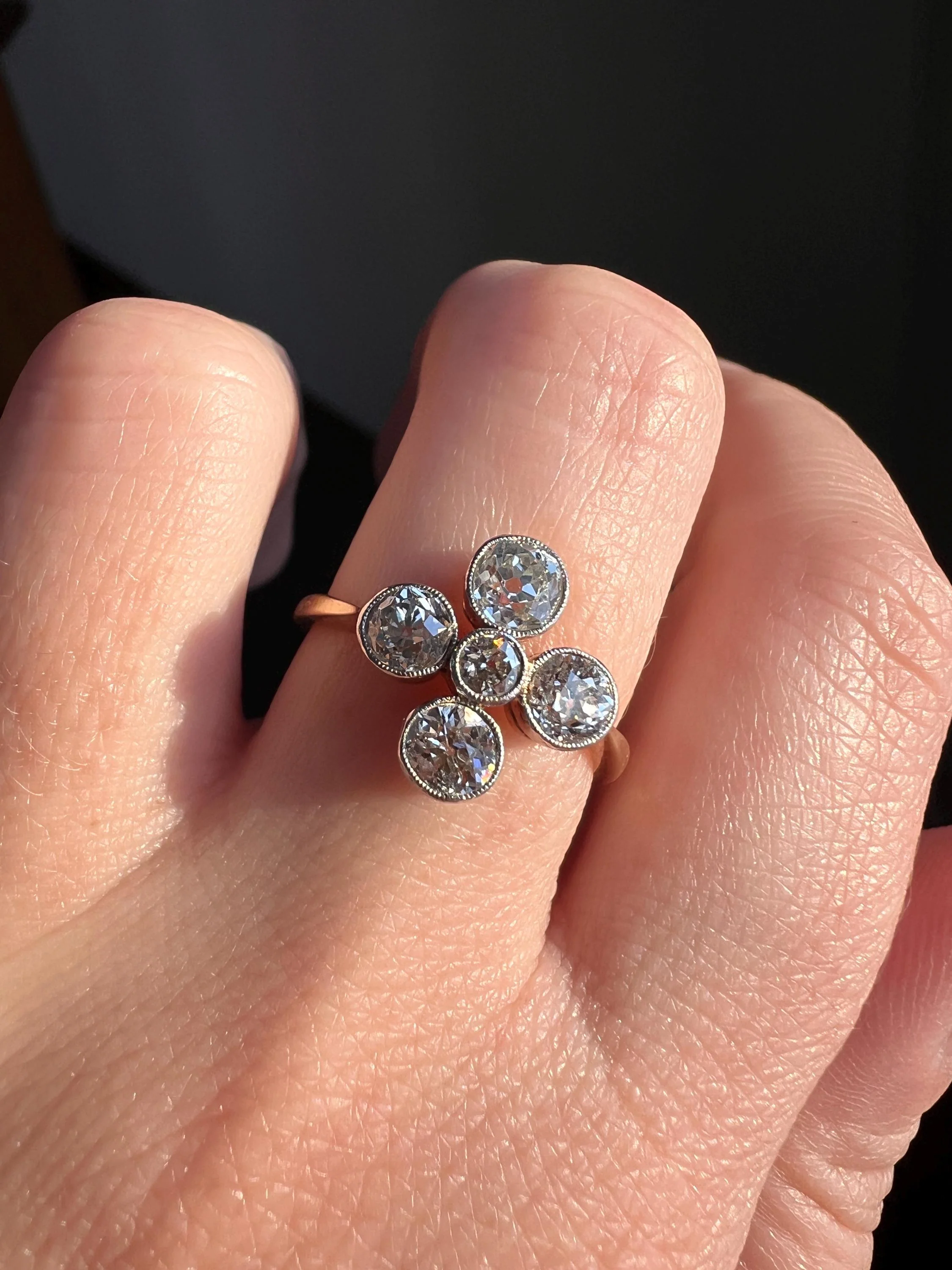 CRUCIFORM 1.25 Carat Old Mine Cut DIAMOND Ring Antique EDWARDIAN 18k Gold Platinum Five Stone - Image 5