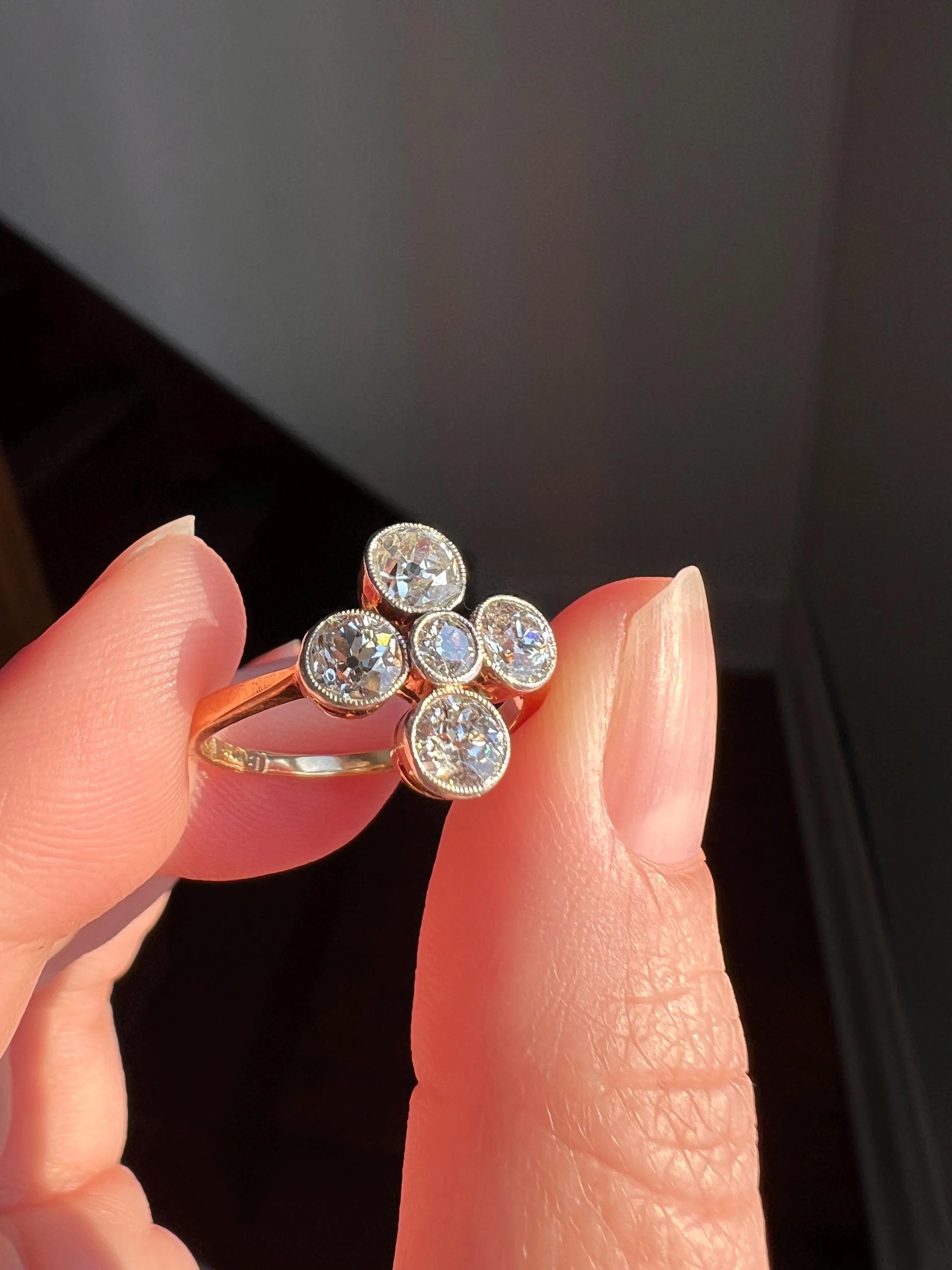 CRUCIFORM 1.25 Carat Old Mine Cut DIAMOND Ring Antique EDWARDIAN 18k Gold Platinum Five Stone - Image 8