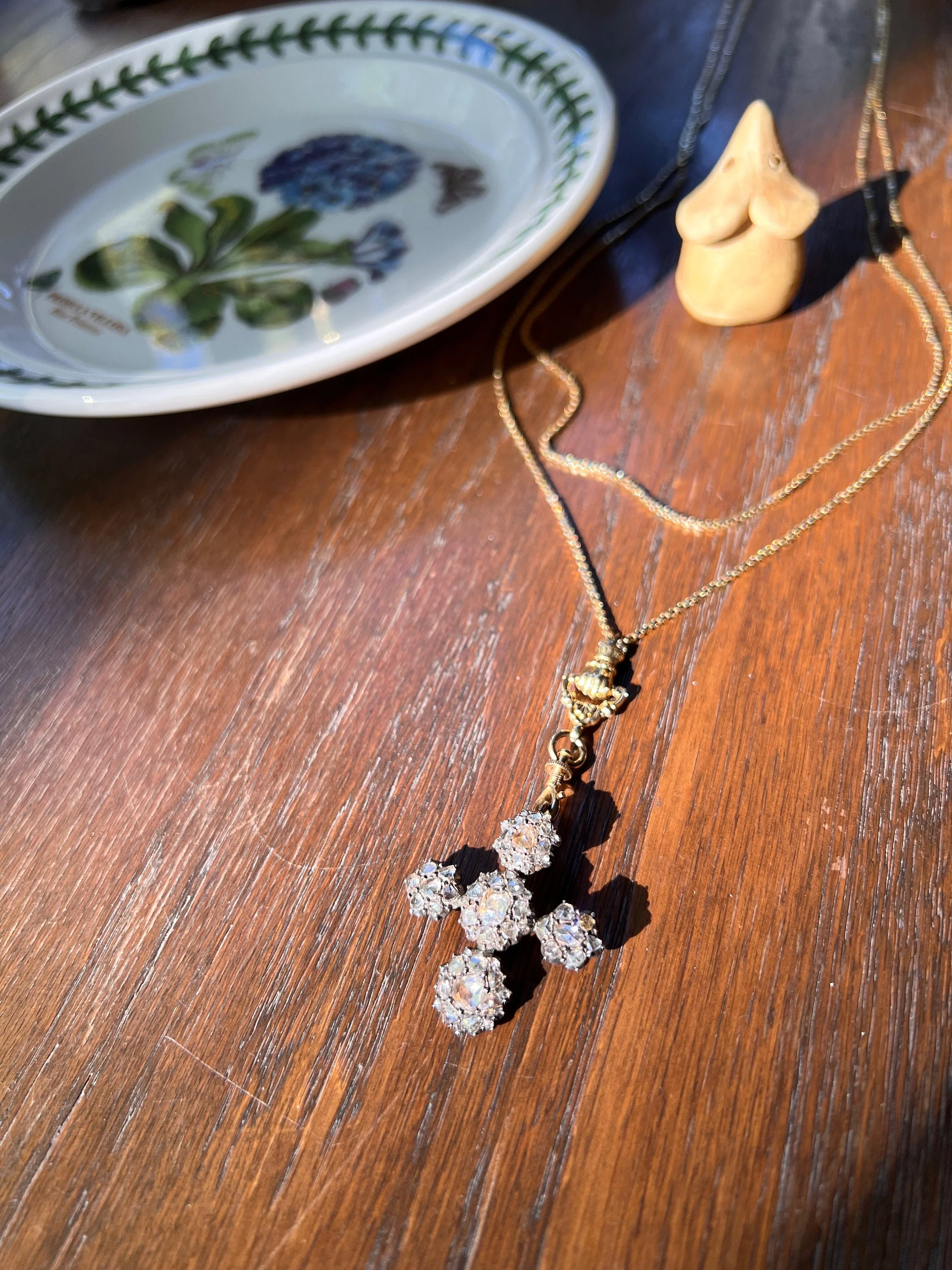 CRUCIFORM French Antique 3.5 Carats 61 Rose & Old Mine Cut DIAMOND PENDANT 18k Gold Silver Cross Peach Foil Clusters Georgian - Image 10