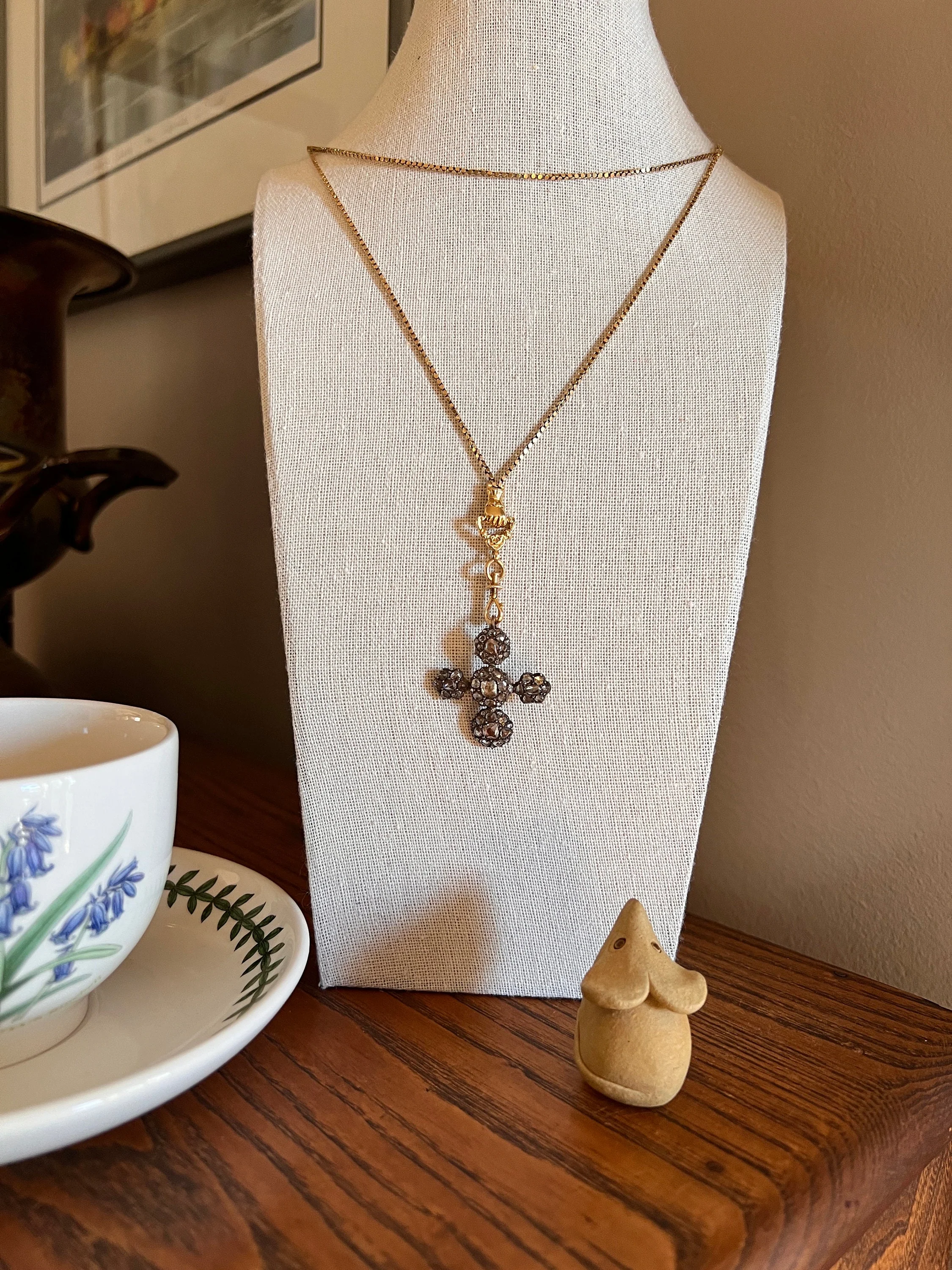 CRUCIFORM French Antique 3.5 Carats 61 Rose & Old Mine Cut DIAMOND PENDANT 18k Gold Silver Cross Peach Foil Clusters Georgian - Image 3