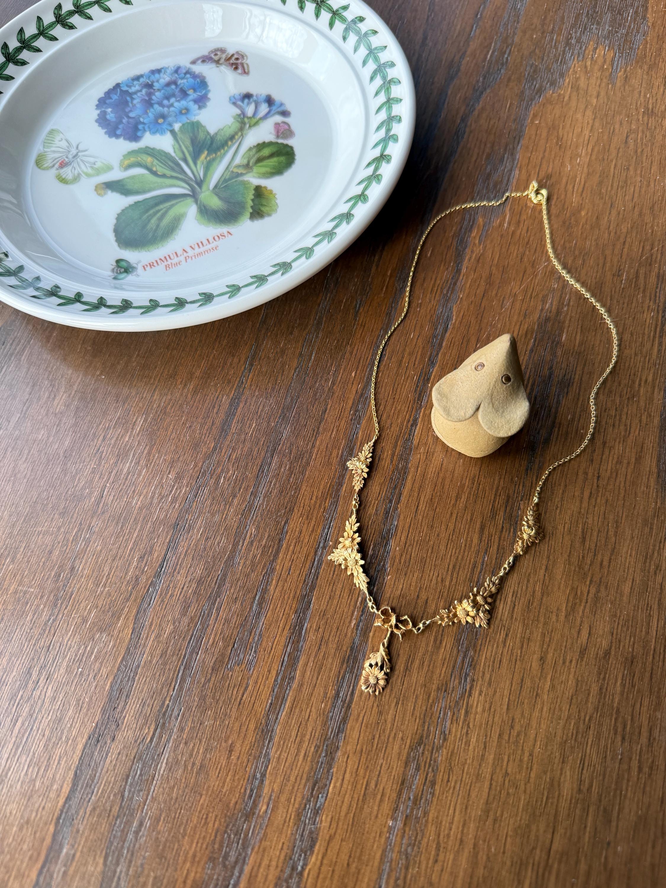 DAISY Garland Figural Chain French Art Nouveau Antique 8g 18k Gold Bow Necklace Drapery Collar Pendants Figural Floral Belle Epoque - Image 10