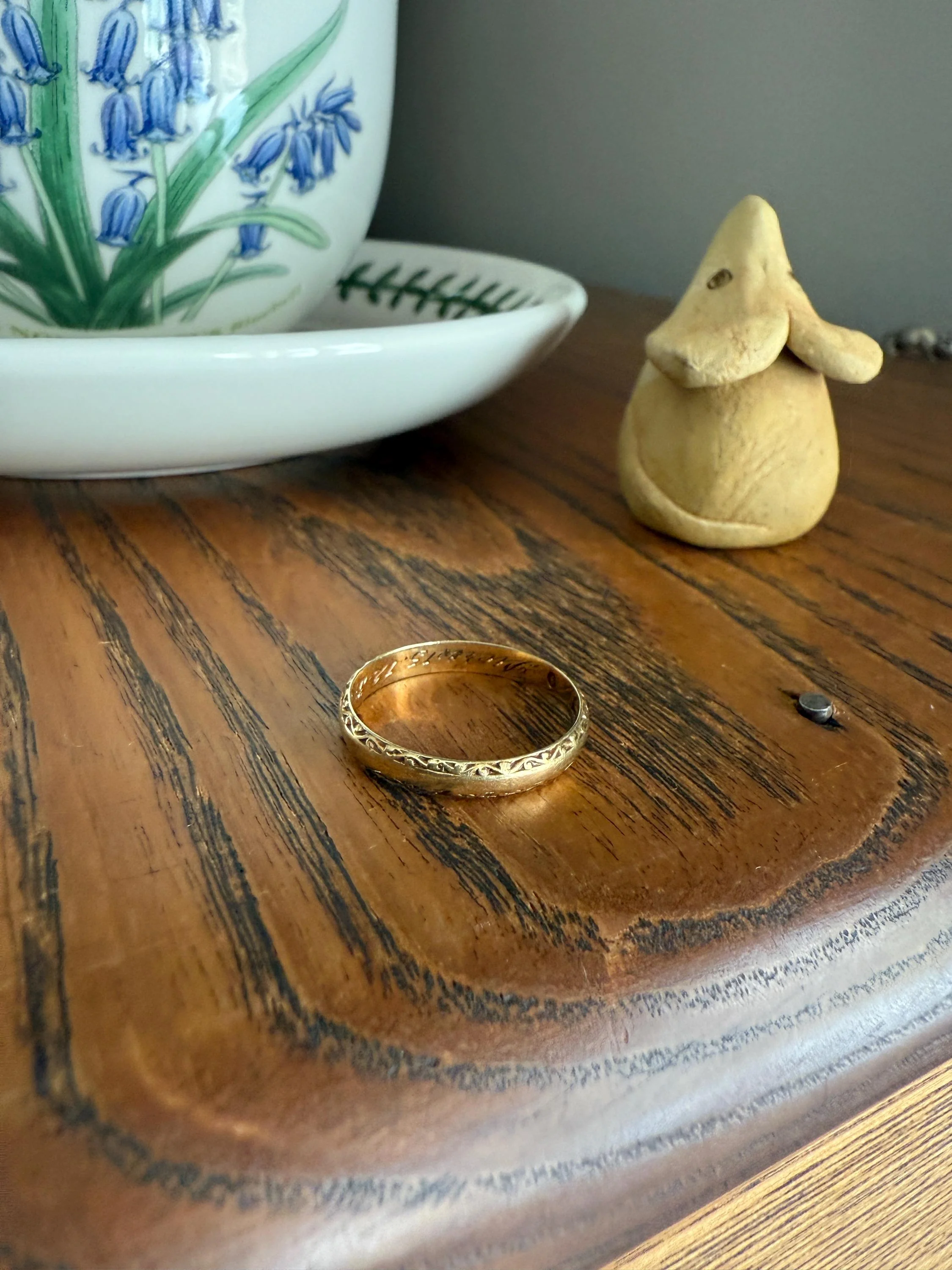 DATED Engraved Vintage Wedding Band Vertical Edge Engraving December 1937 Ornate Swirl Stacker 14k Gold Solid Ring Art Deco - Image 13
