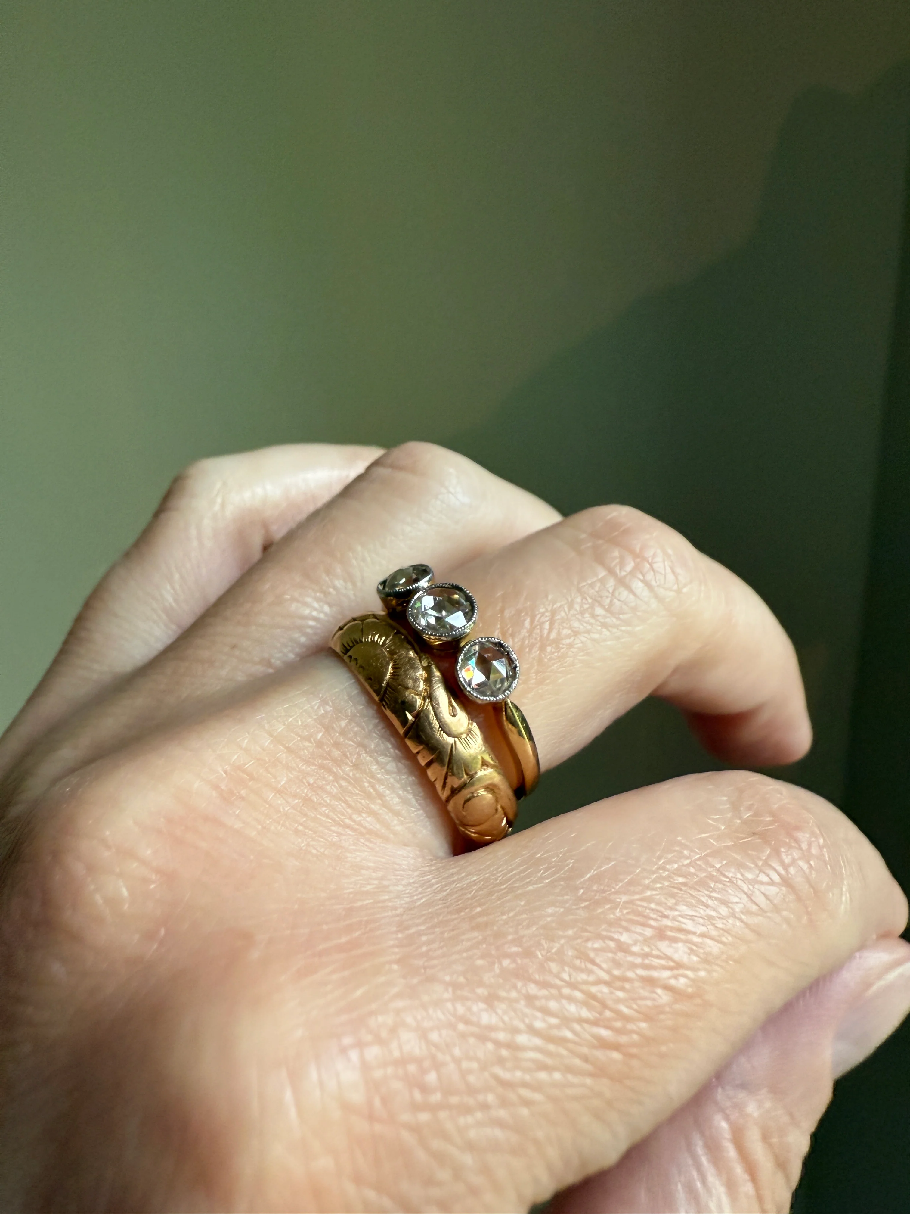 Dated FLORAL Embossed 5mm Scrolled Vintage c1960 Wedding Band 18k Gold Solid Eternity Ring Ornate Engraved Stacker Victorian Style - Image 22