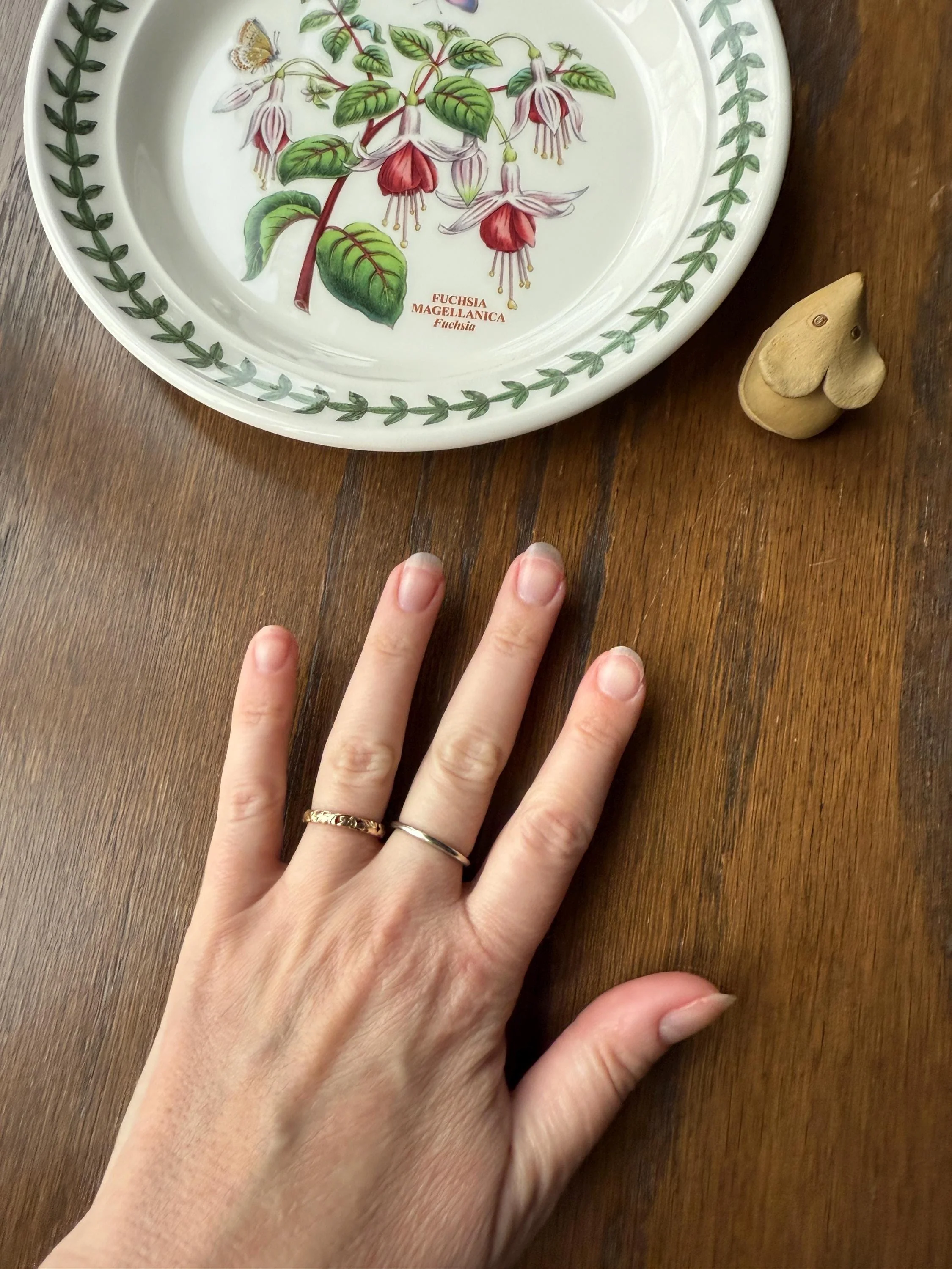 DATED "Sweetheart to Wife" Vintage Wedding Band 18k White Gold January 10, 1951 Skinny Stacker Ring Romantic Posey Poesy Shreve Crump Low - Image 13