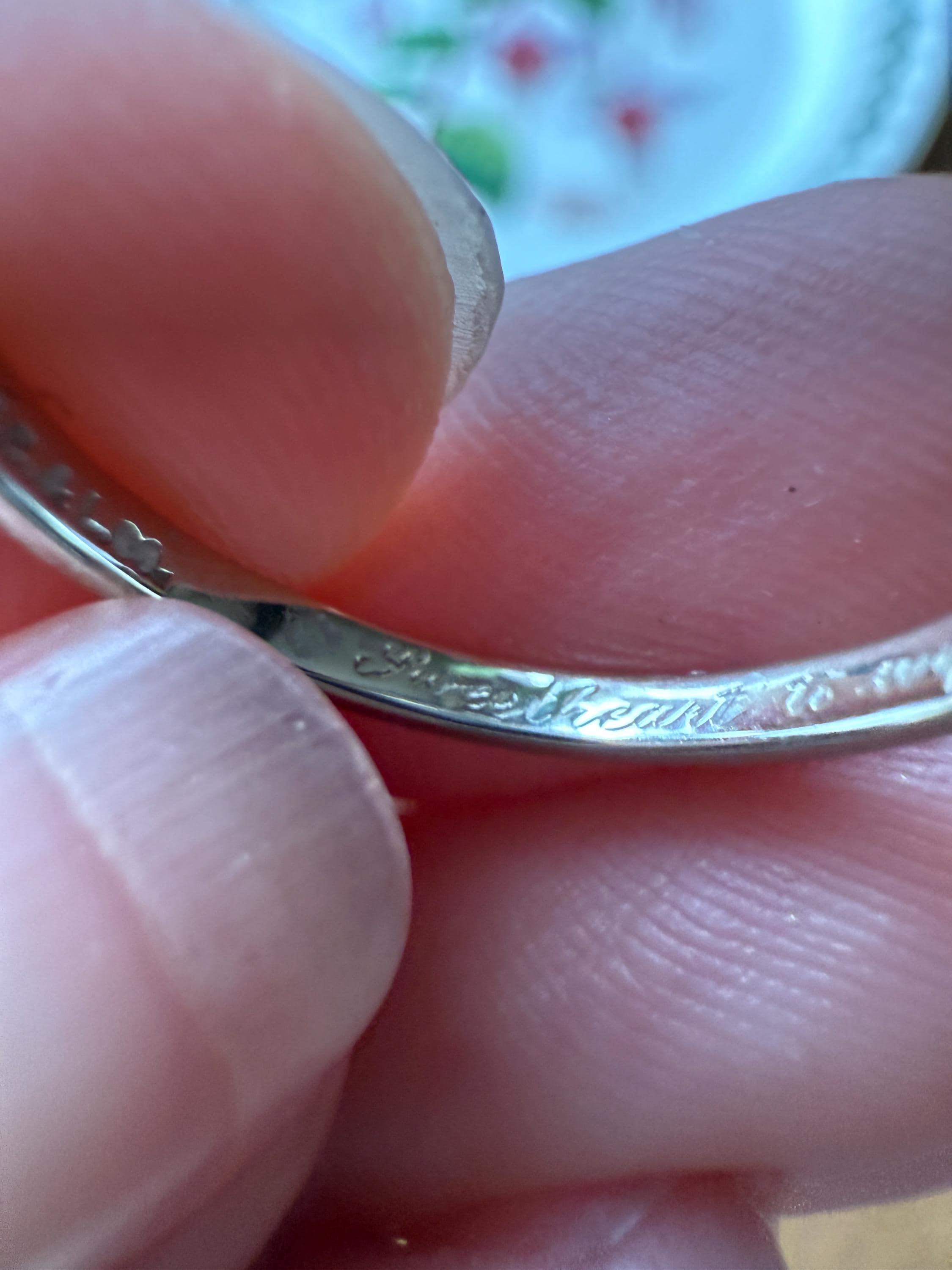 DATED "Sweetheart to Wife" Vintage Wedding Band 18k White Gold January 10, 1951 Skinny Stacker Ring Romantic Posey Poesy Shreve Crump Low - Image 3