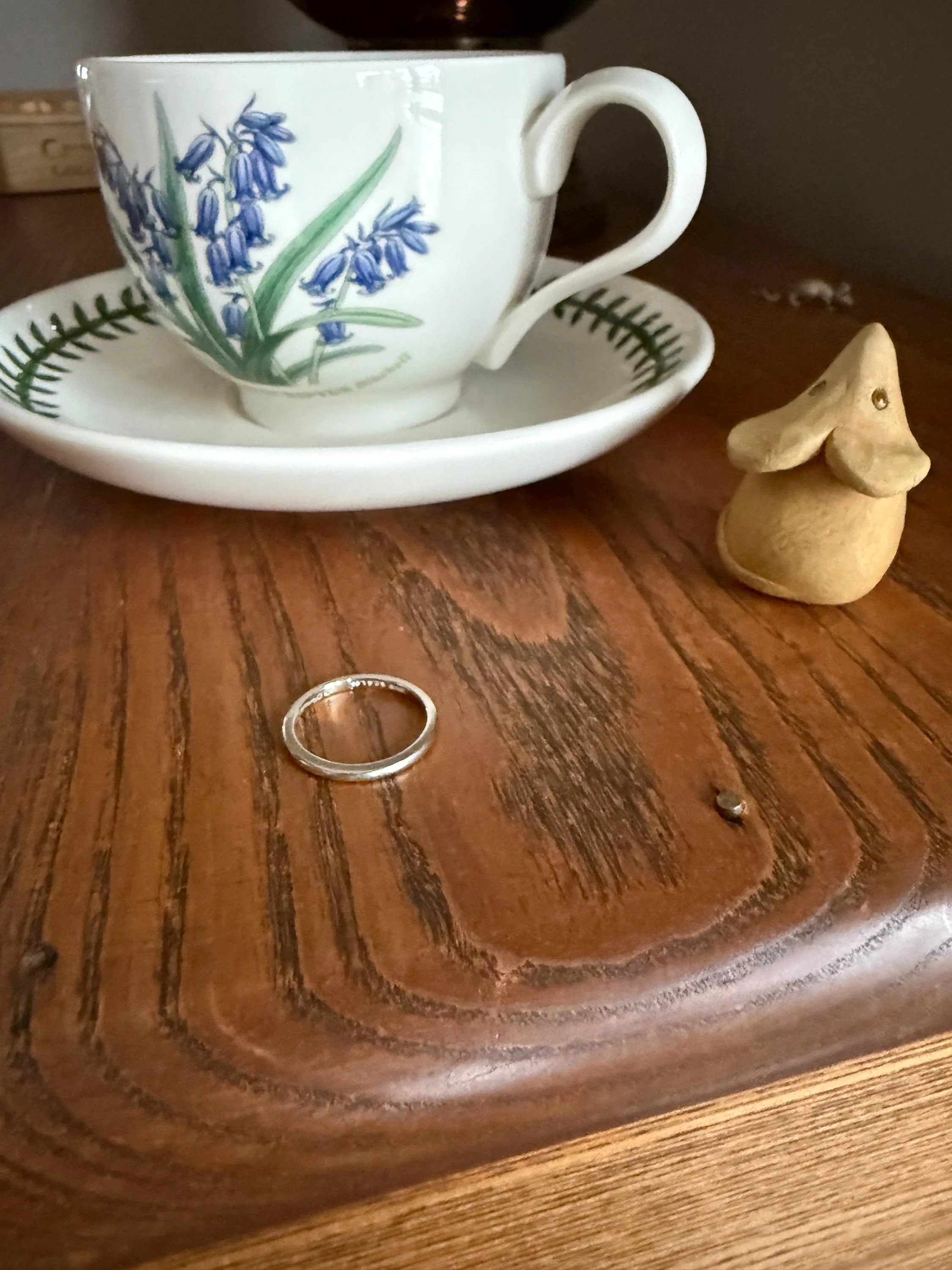 DATED "Sweetheart to Wife" Vintage Wedding Band 18k White Gold January 10, 1951 Skinny Stacker Ring Romantic Posey Poesy Shreve Crump Low - Image 9
