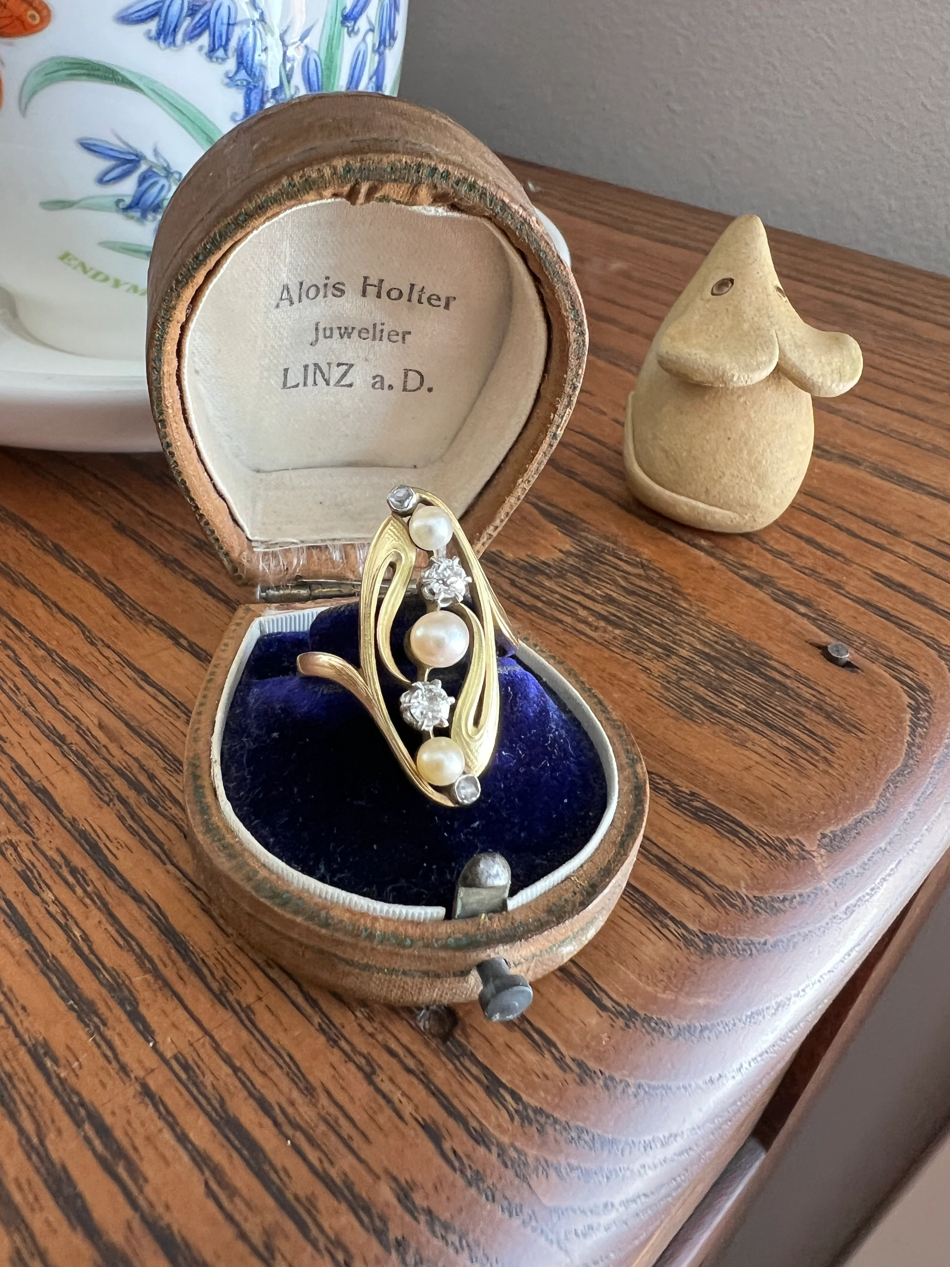 Delicious French Art NOUVEAU Antique Belle Epoque Rose Old Mine Cut DIAMOND Pearl SWIRL Whiplash 18k Gold Ring - Image 11